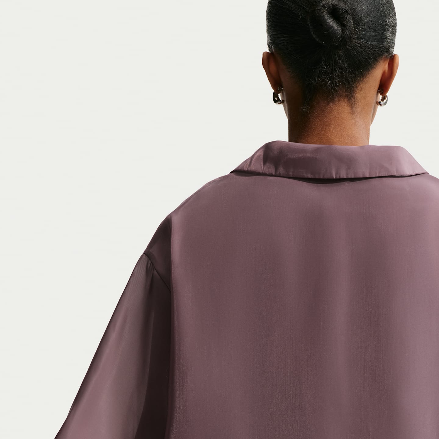 Женский топ Nike Sportswear Oversized Sheer Top, цвет: Молочный — фото 2
