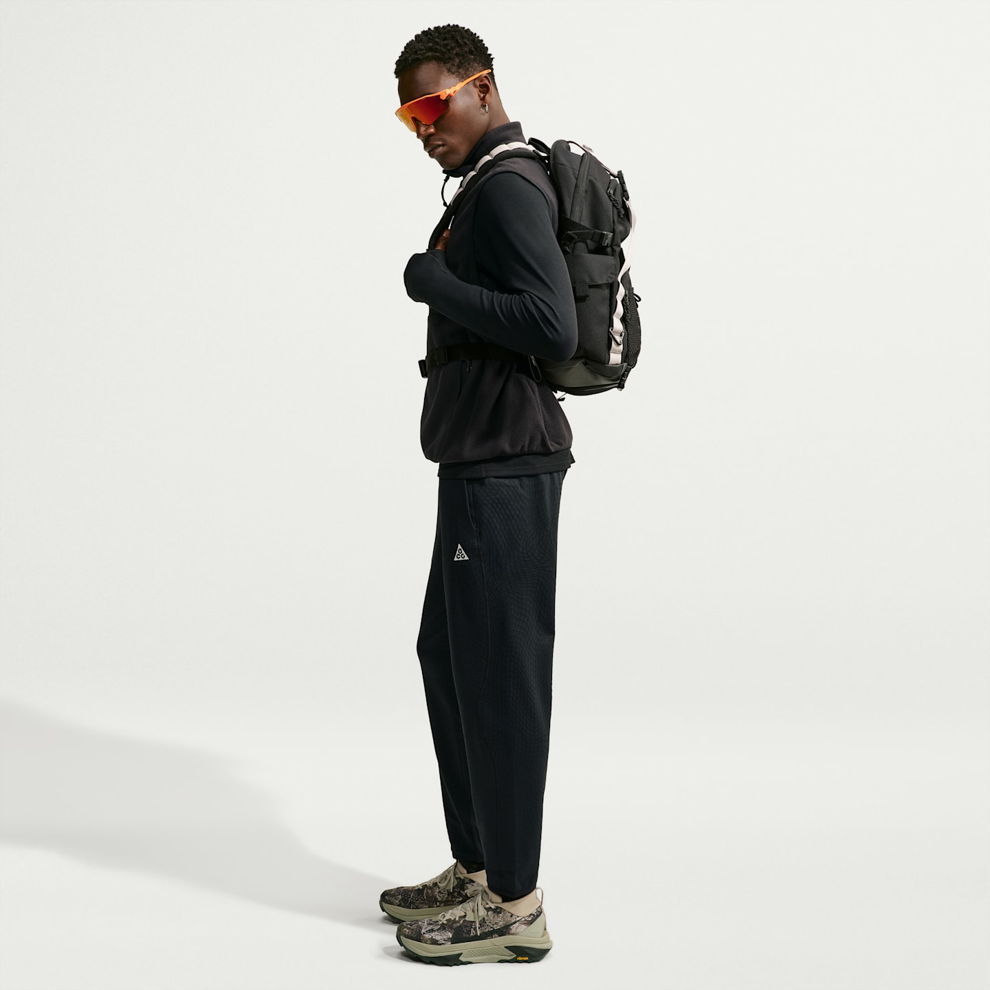Мужские брюки для походов Nike ACG Wolf Grid Therma-FIT, цвет: Чёрный / Снежный белый — фото 4
