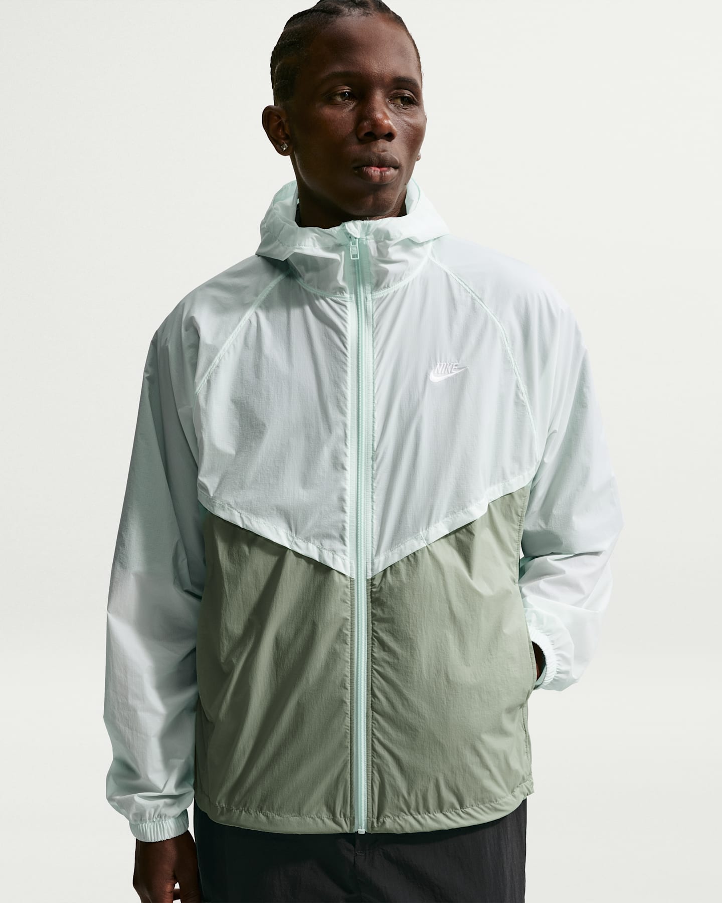 Мужская куртка Nike Windrunner на молнии с UV-защитой, без подкладки, цвет: Зелёный / Нефритовый — фото 8