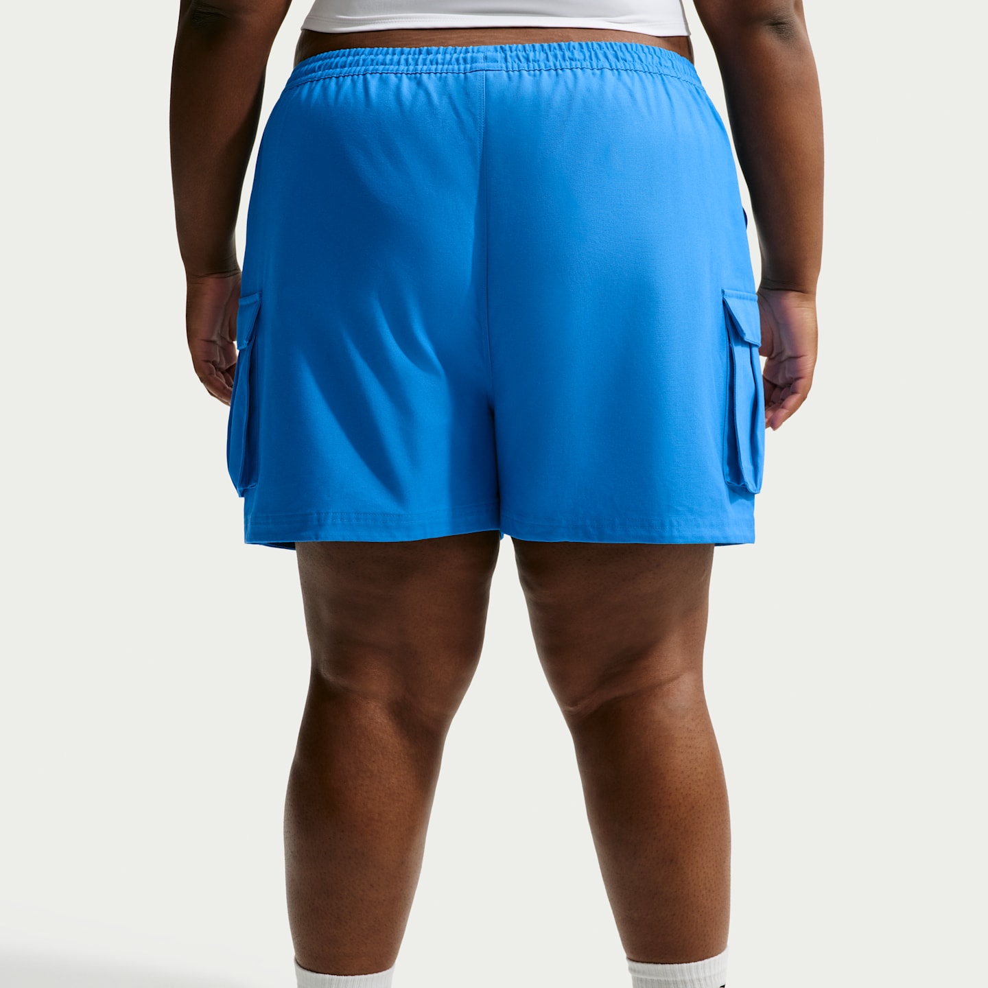 Женские шорты-карго Nike Sportswear 5" свободного кроя, большие размеры, цвет: Светлый синий / Молочный — фото 3