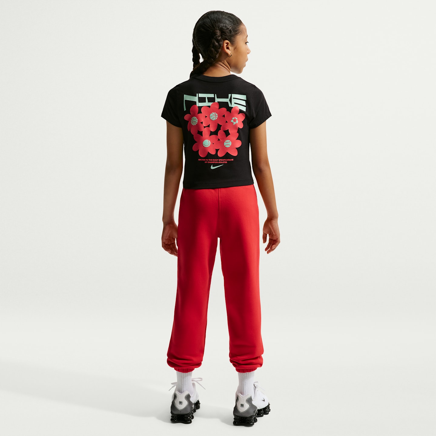 Детская укороченная футболка для девочек Nike Sportswear приталенная, цвет: Чёрный — фото 5