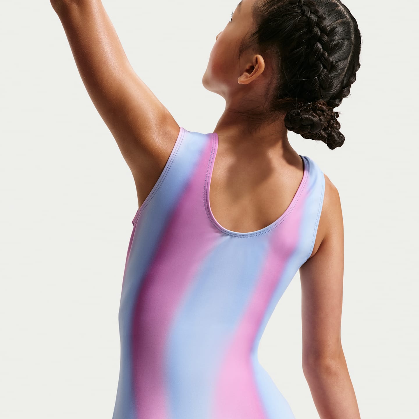 Женский топ Nike Gymnastics Ripple Glow Leotard, цвет: Лавандовый — фото 3