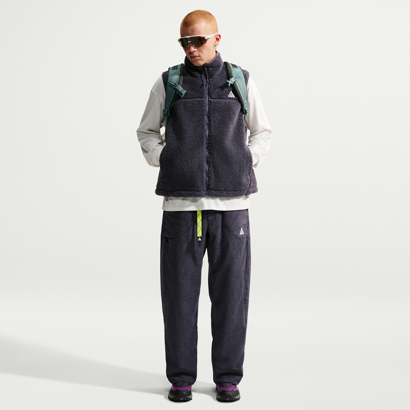Мужской жилет Nike ACG Canwell Glacier Therma-FIT ADV, цвет: Серебряный / Снежный белый — фото 4