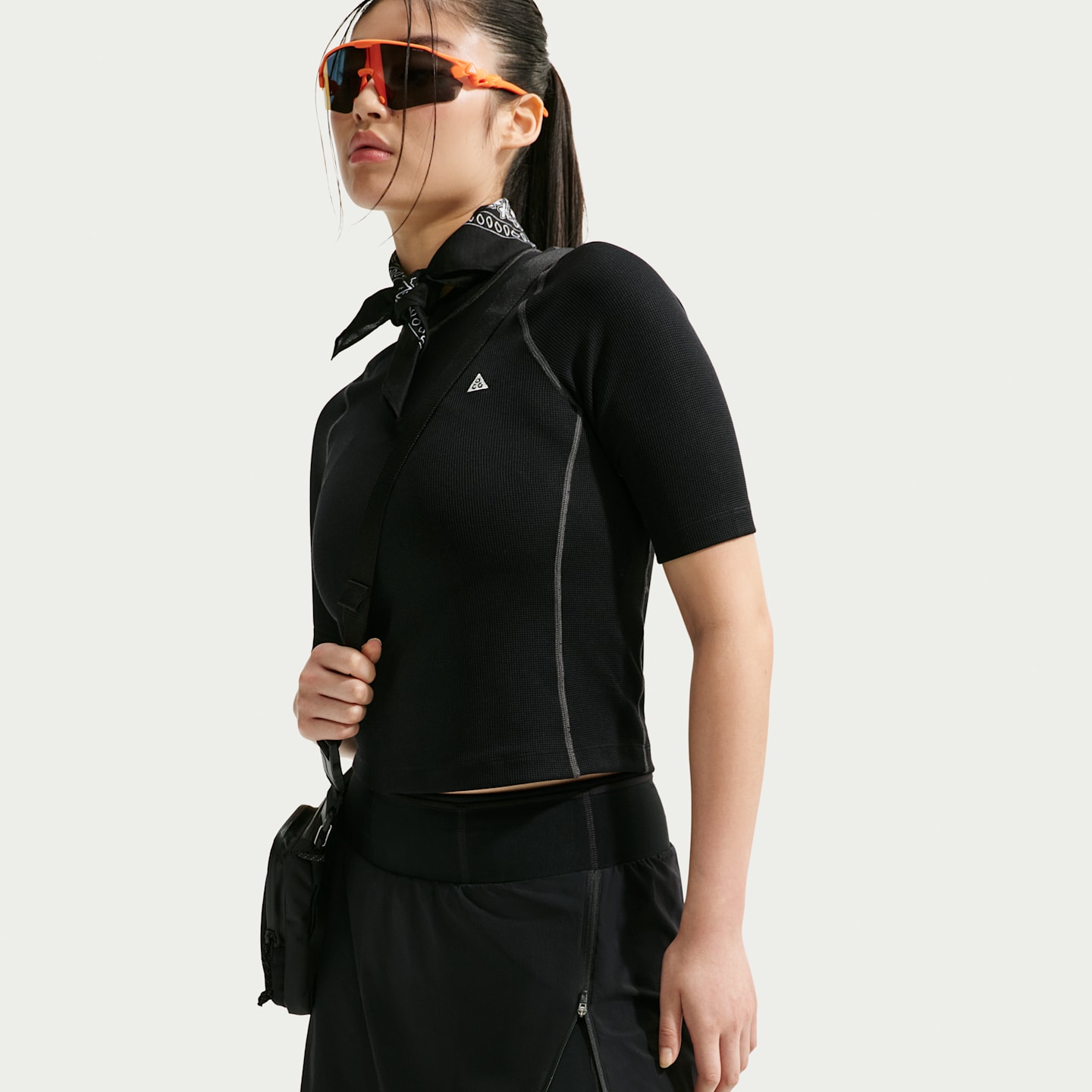 Женская юбка-шорты для походов Nike ACG High Stakes, цвет: Чёрный / Снежный белый — фото 4