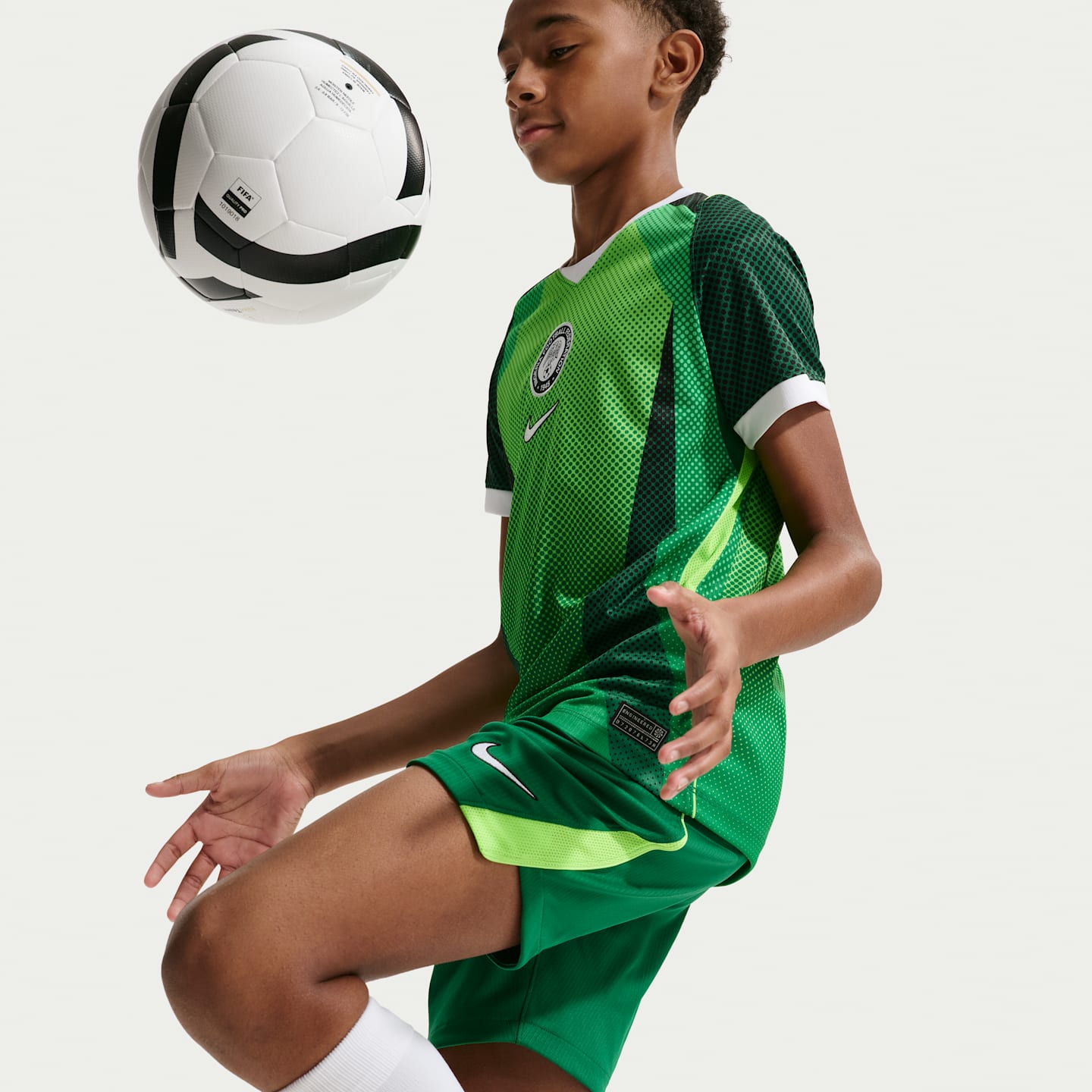 Детские футбольные шорты-реплика Nike Dri-FIT Nigeria 2026 Stadium Home, цвет: Сосновый зелёный / Зелёный — фото 4
