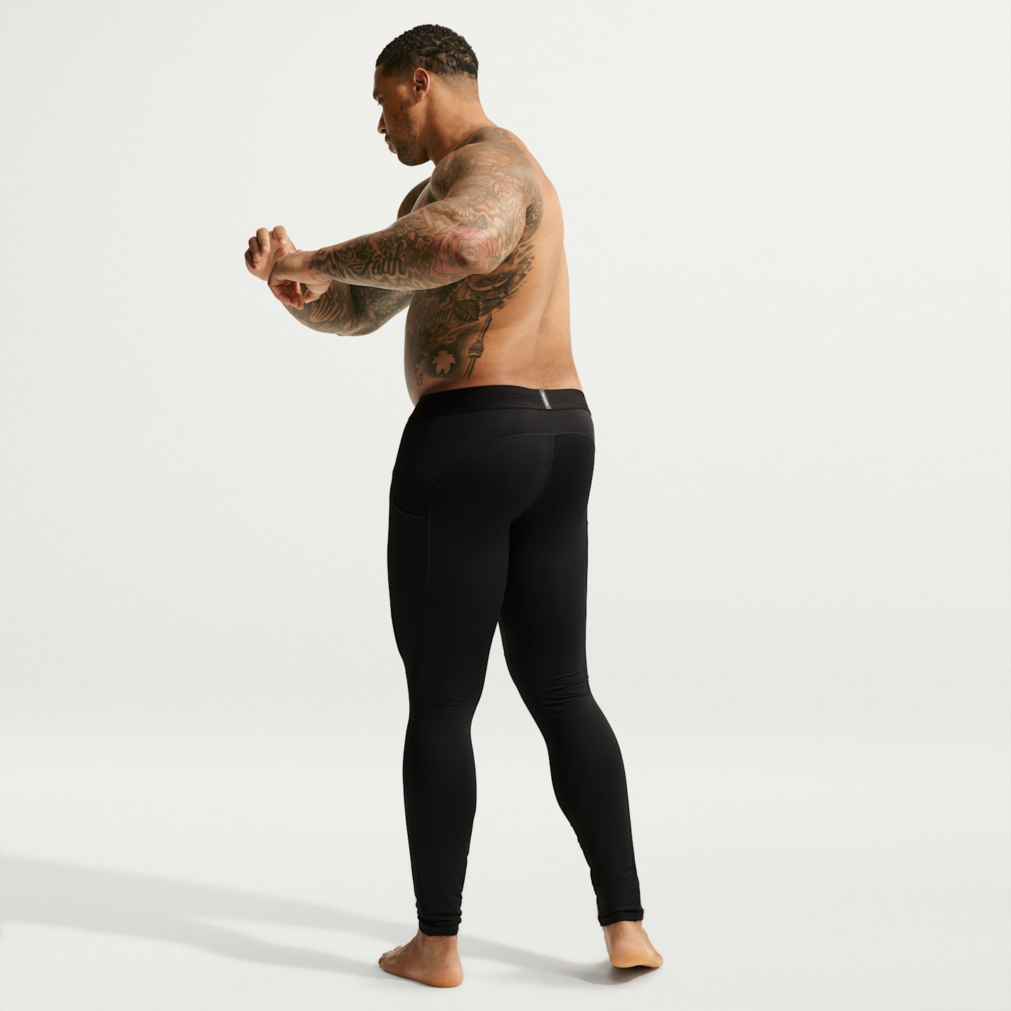 Мужские утеплённые тайтсы Nike Pro Warm, цвет: Чёрный / Белый — фото 12
