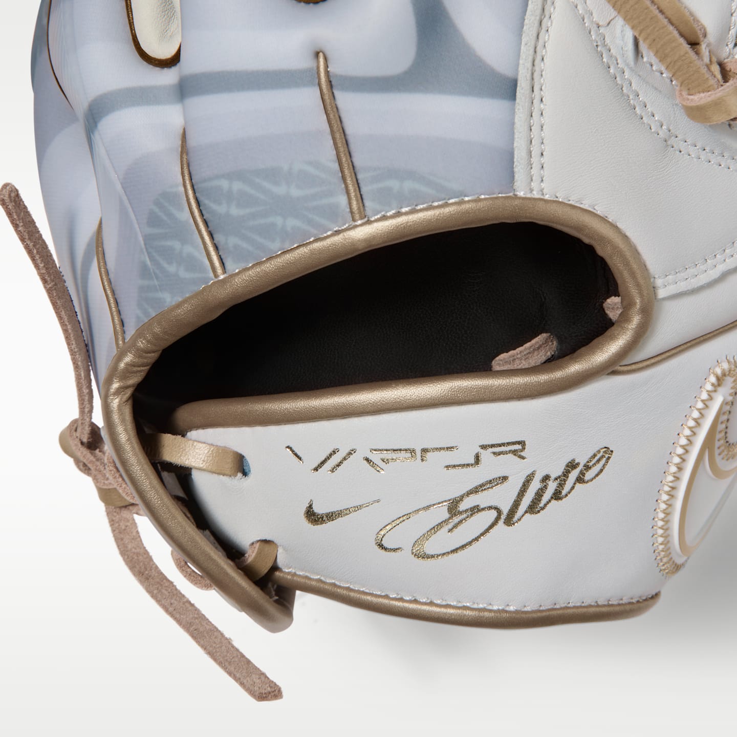Женские перчатки Nike Vapor Elite Fastpitch Softball Infield (Right-Hand Throw), цвет: Белый / Металлик золотой — фото 5