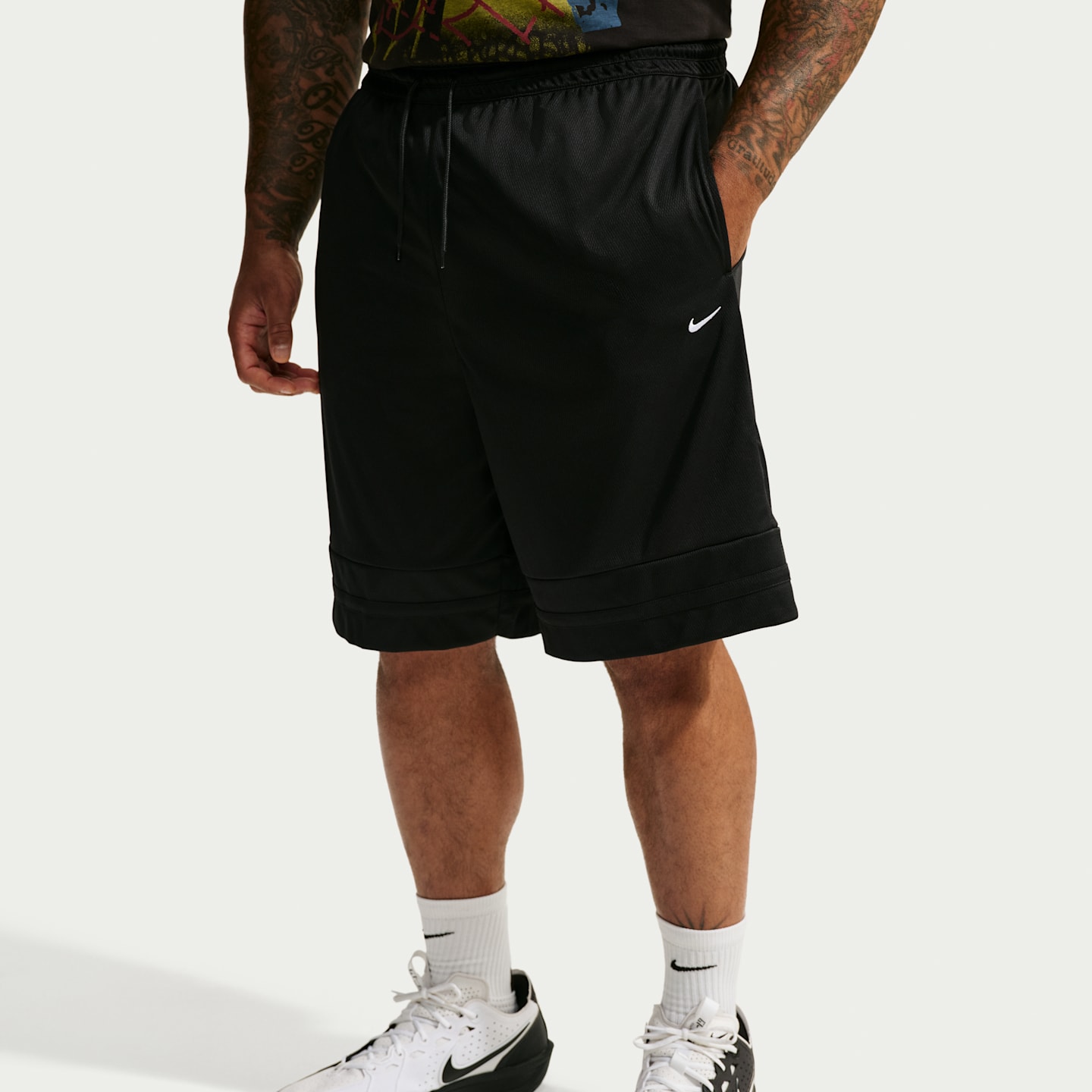 Мужские баскетбольные шорты Nike Dri-FIT Game Classic, цвет: Чёрный / Белый, вариант 1 — фото 7