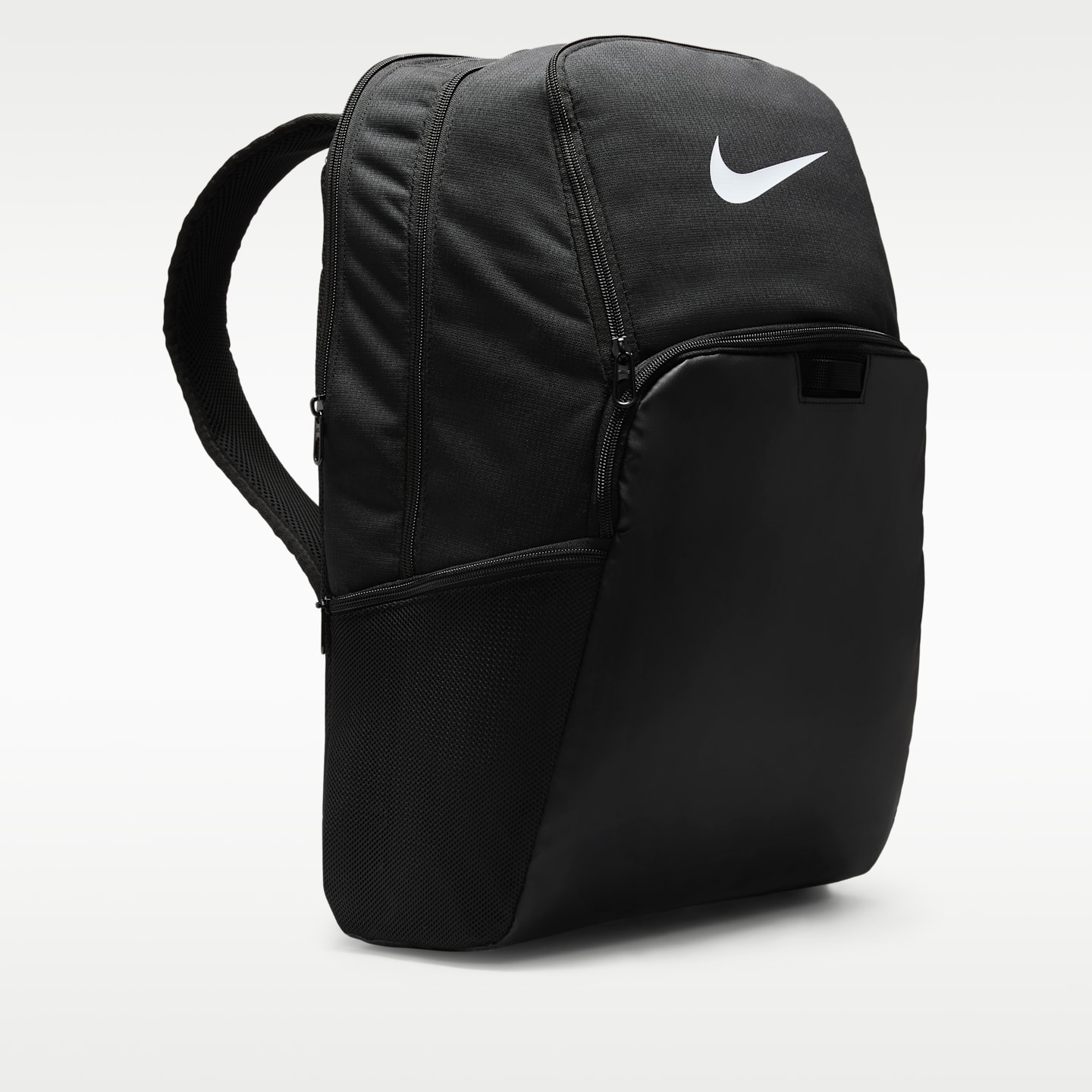 Спортивный рюкзак Nike Brasilia 9.5, очень большой, 30 л, цвет: Чёрный / Белый — фото 3