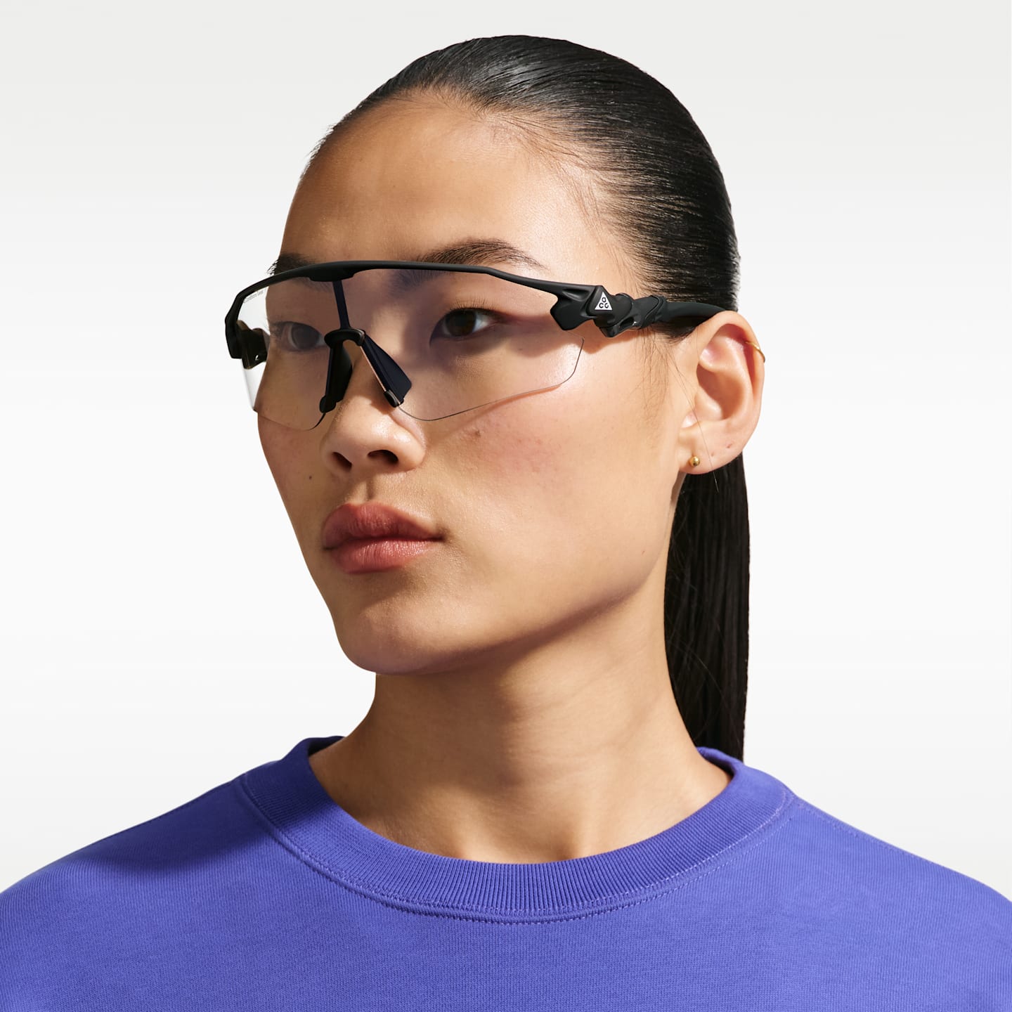 Солнцезащитные фотохромные очки Nike ACG Vista Peak, цвет: Антрацитовый / Прозрачный — фото 4