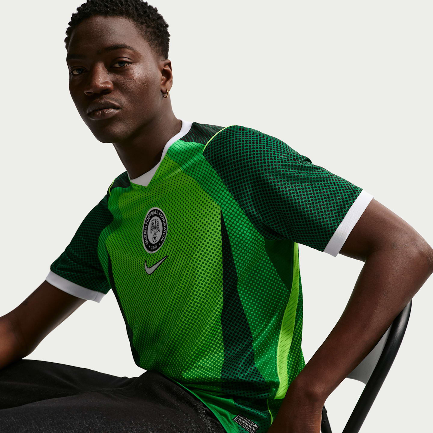 Мужской топ Nike Nigeria 2026 Stadium Away Dri-FIT Soccer Replica Jersey, цвет: Сосновый зелёный / Зелёный — фото 3