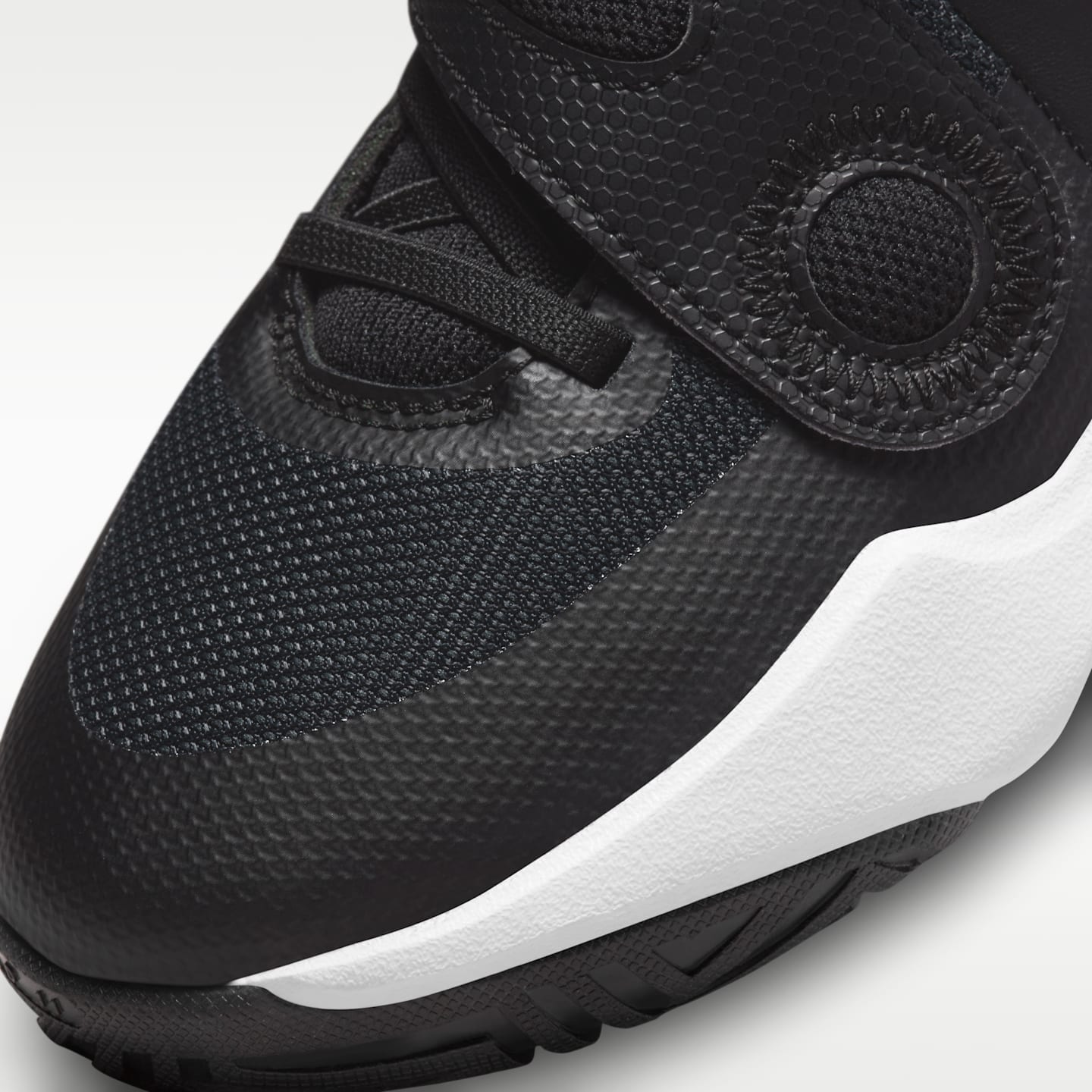Детские кроссовки Nike Team Hustle D 11 Basketball, цвет: Чёрный / Белый — фото 7