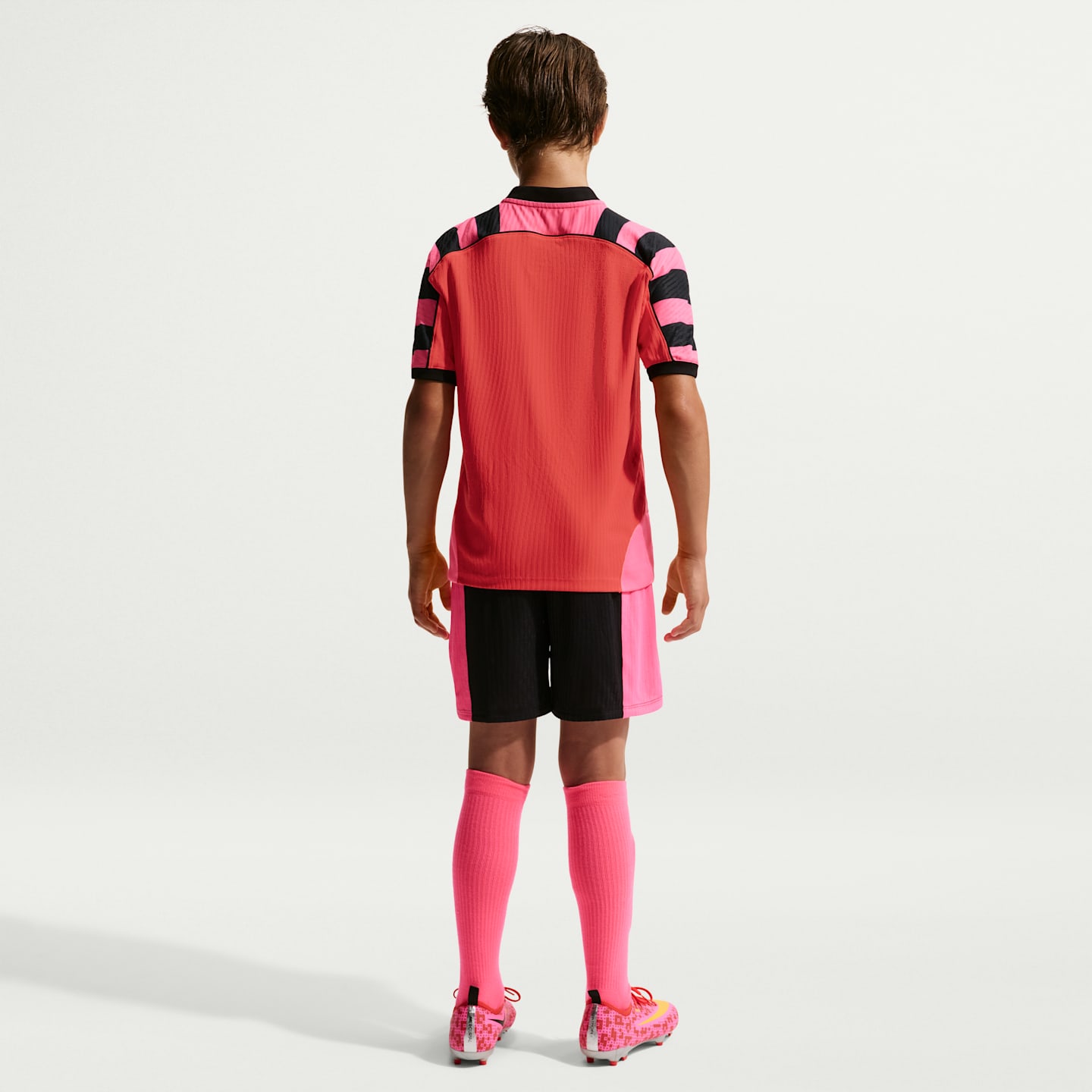 Детские шорты Nike x LEGO® Collection Aero-FIT Soccer, цвет: Чёрный / Розовый — фото 6