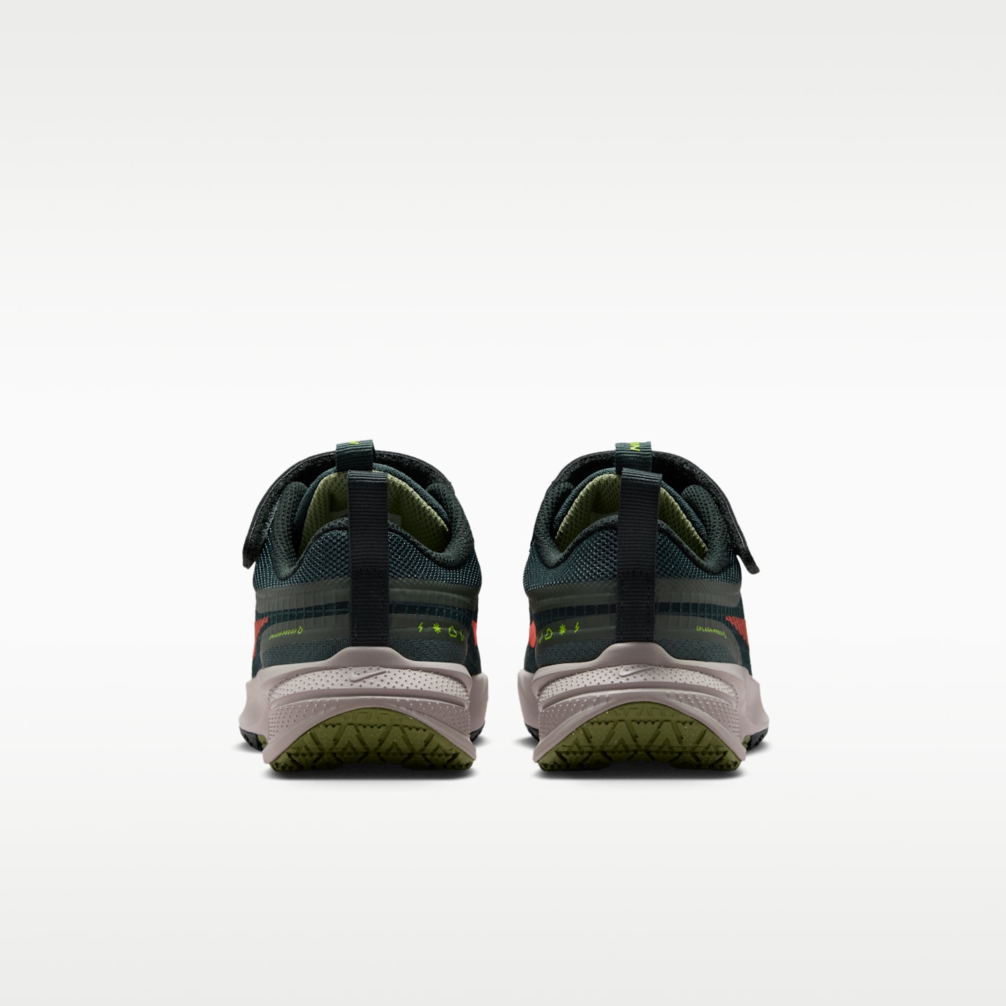 Детские кроссовки Nike Star Runner Utility Running, цвет: Чёрный еловый / Камуфляжный зелёный — фото 6
