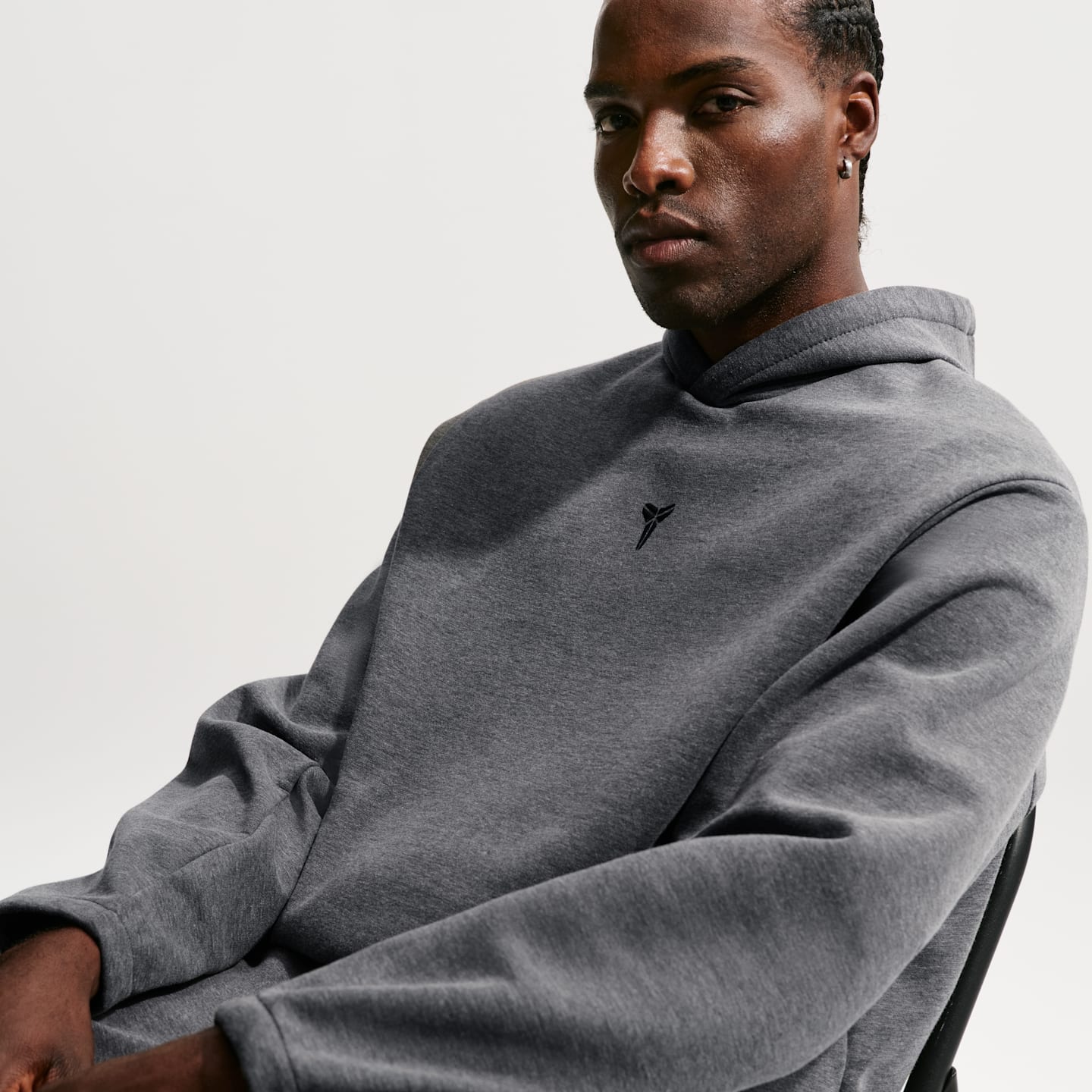 Мужское баскетбольное худи Nike Kobe Dri-FIT, цвет: Чёрный меланжевый / Чёрный — фото 3