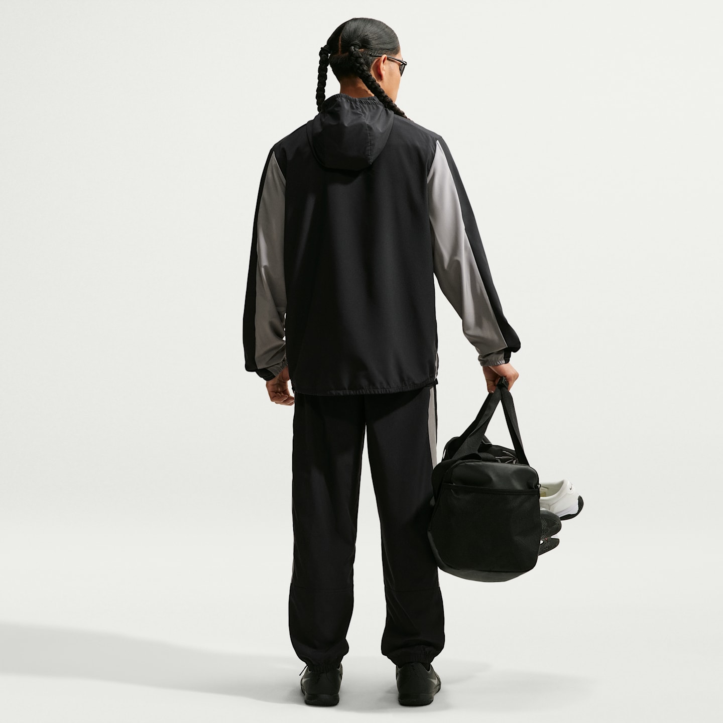 Мужская футбольная куртка Nike Strike Dri-FIT Woven Track, цвет: Стальной серый / Чёрный — фото 5