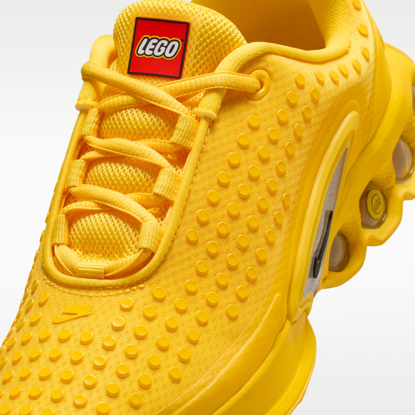 Детские кроссовки Nike Air Max Dn x LEGO® Collection, цвет: Жёлтый / Кислотно-жёлтый — фото 7