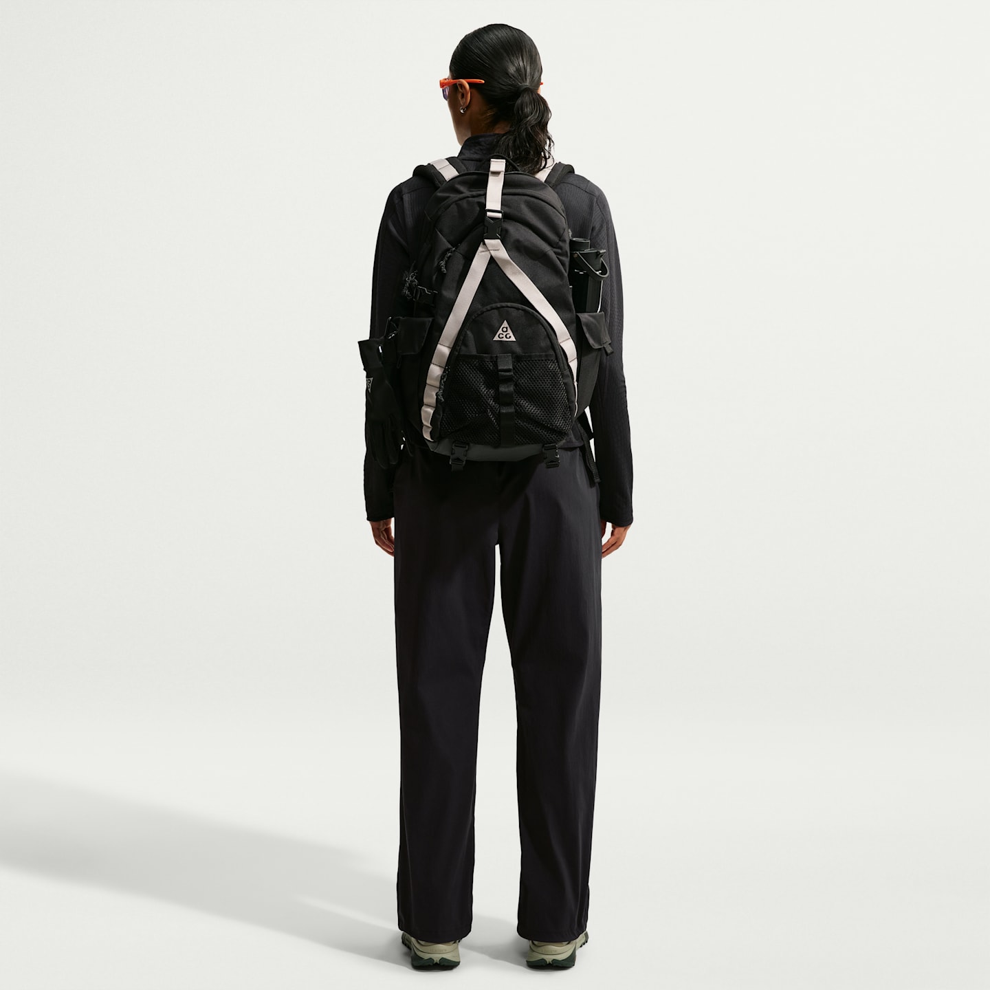 Женские брюки для походов Nike ACG High Stakes, цвет: Чёрный / Снежный белый — фото 5