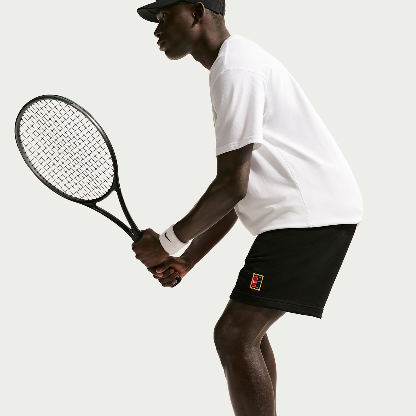 Мужские флисовые теннисные шорты NikeCourt Heritage Dri-FIT, цвет: Чёрный — фото 4