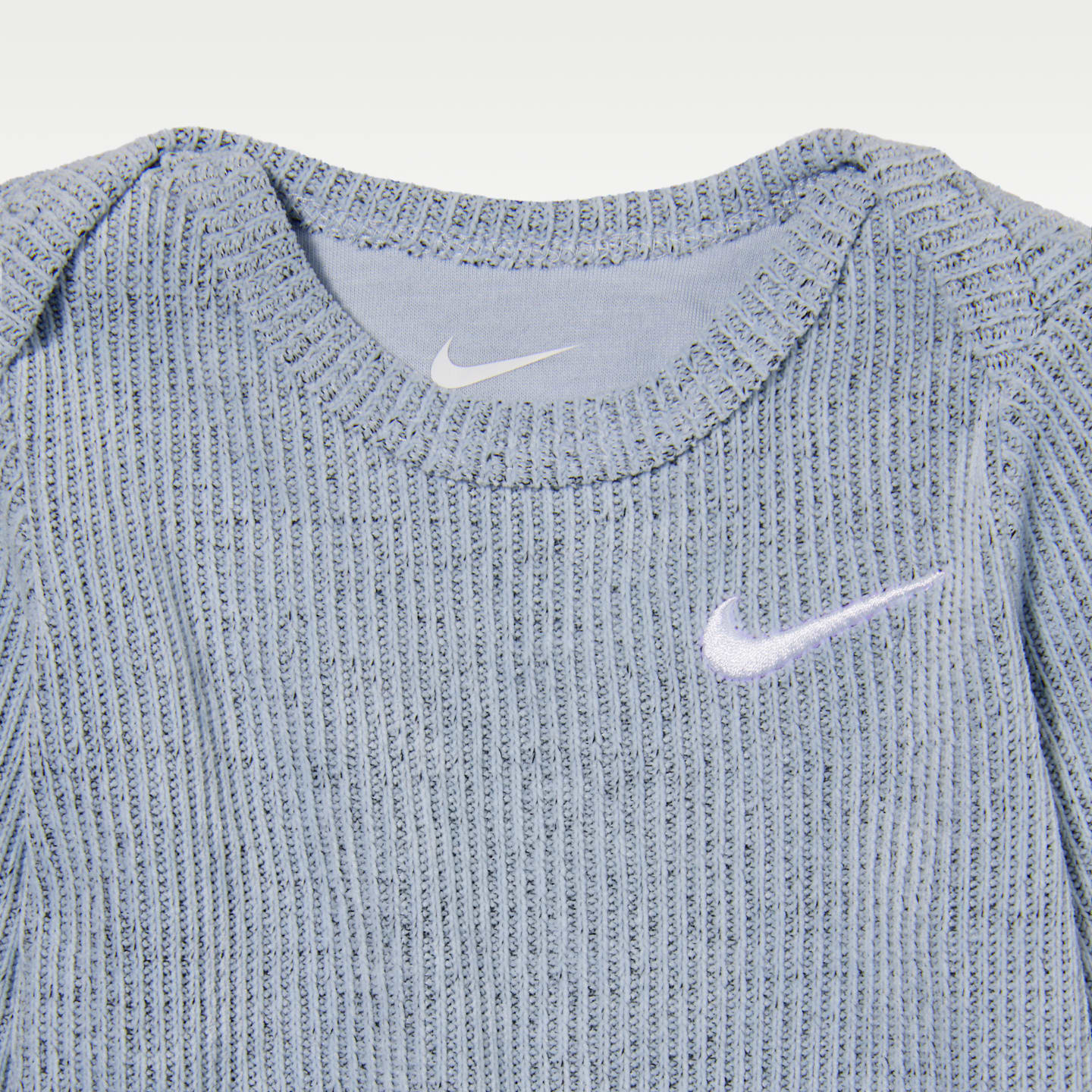Комплект для малышей Nike Baby Essentials: боди с длинным рукавом и брюки, 0-6 мес, цвет: Синий — фото 2