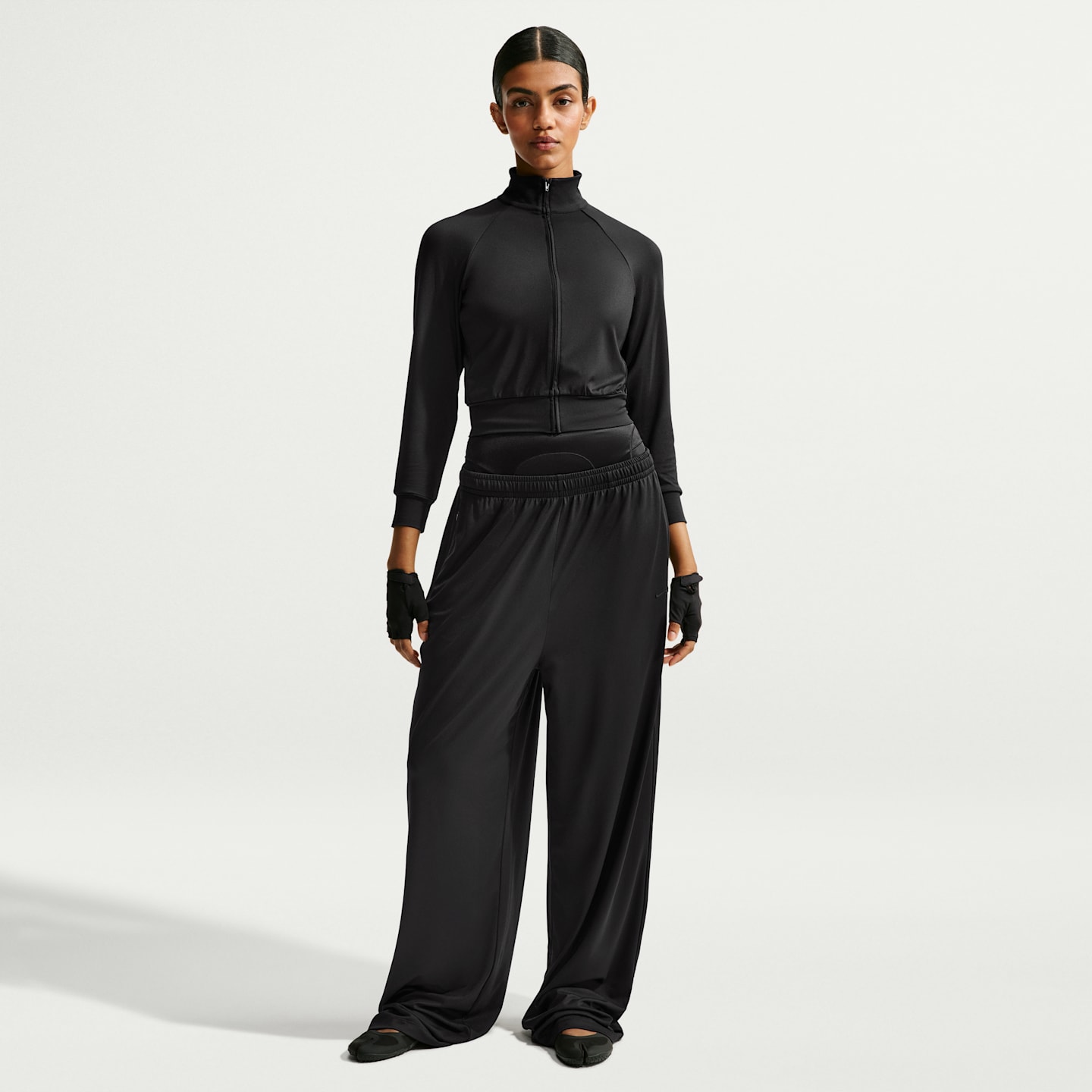 Женские широкие брюки NikeSKIMS Airy, цвет: Обсидиановый — фото 1