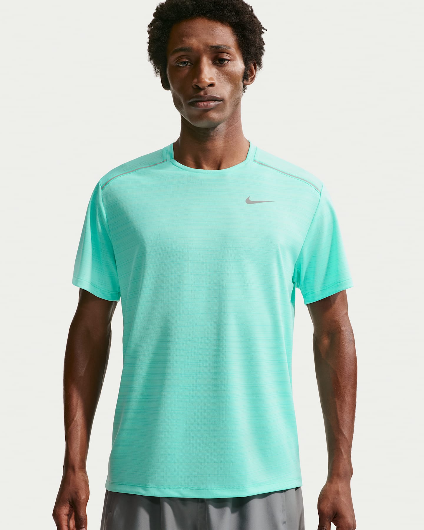 Мужская футболка Nike Miler Dri-FIT Short-Sleeve, цвет: Бирюзовый — фото 6