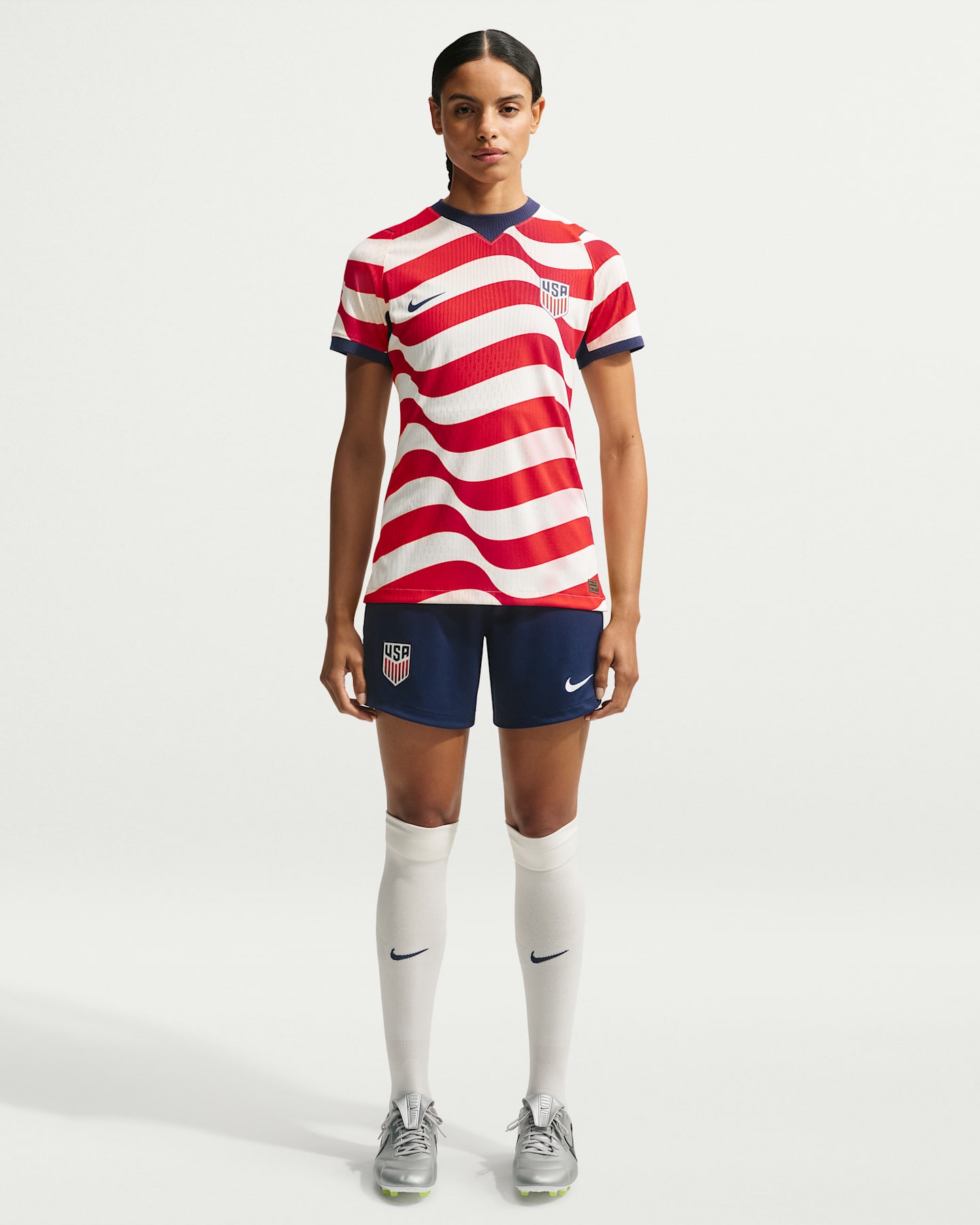 Женские футбольные шорты Nike Usmnt 2026 Stadium Home Dri-FIT Replica, цвет: Тёмно-синий / Молочный — фото 6