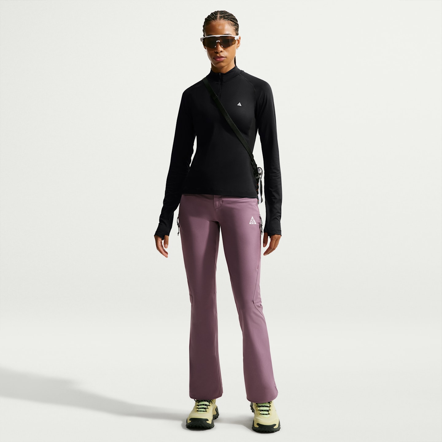 Женский топ для походов Nike ACG Wildsee Dri-FIT на молнии 1/4, длинный рукав, цвет: Чёрный / Снежный белый — фото 4