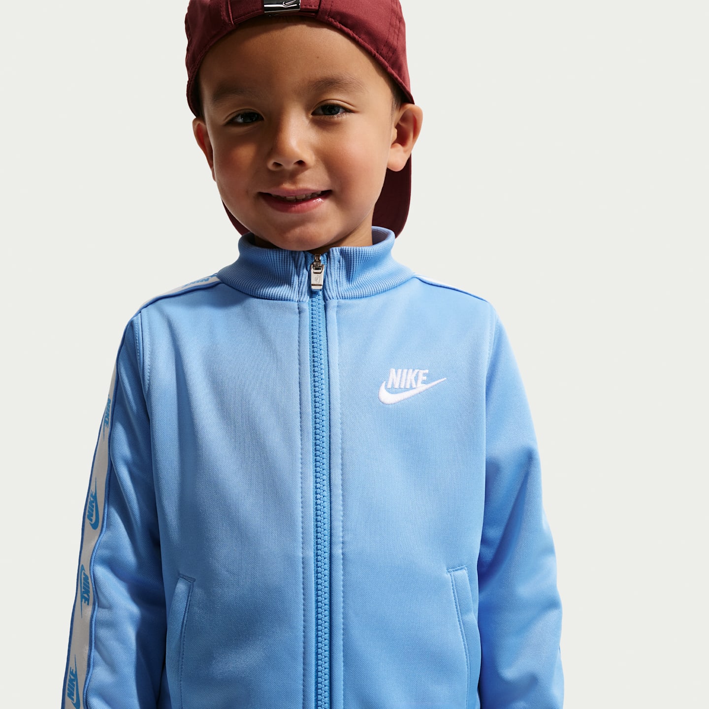 Комплект для малышей Nike Dri-FIT из 2 предметов на молнии с лентой с логотипом, цвет: Синий — фото 2