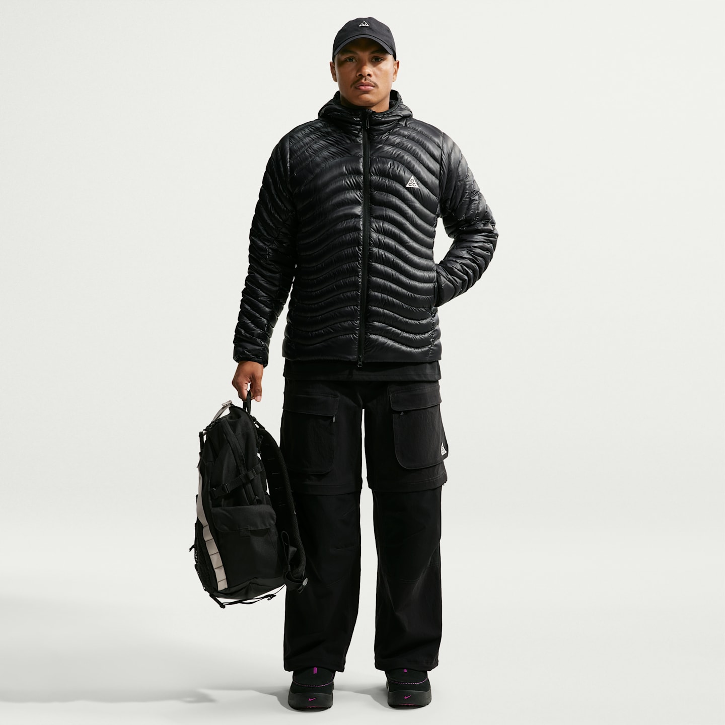 Мужской сверхлёгкий пуховик Nike ACG Lava Flow Therma-FIT ADV, цвет: Чёрный / Снежный белый — фото 4