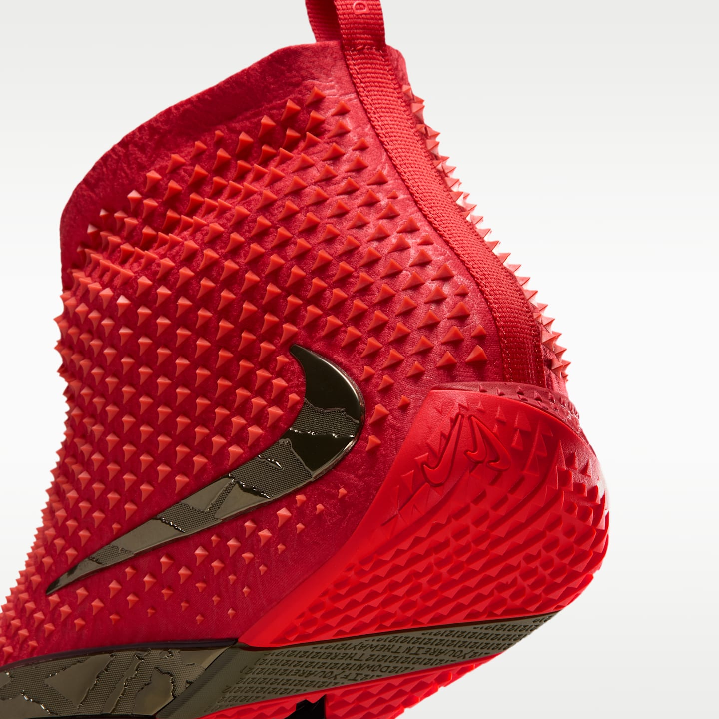 Мужские кроссовки Nike Ja 4 High "Zombie" Basketball, цвет: Красный / Яркий малиновый — фото 8
