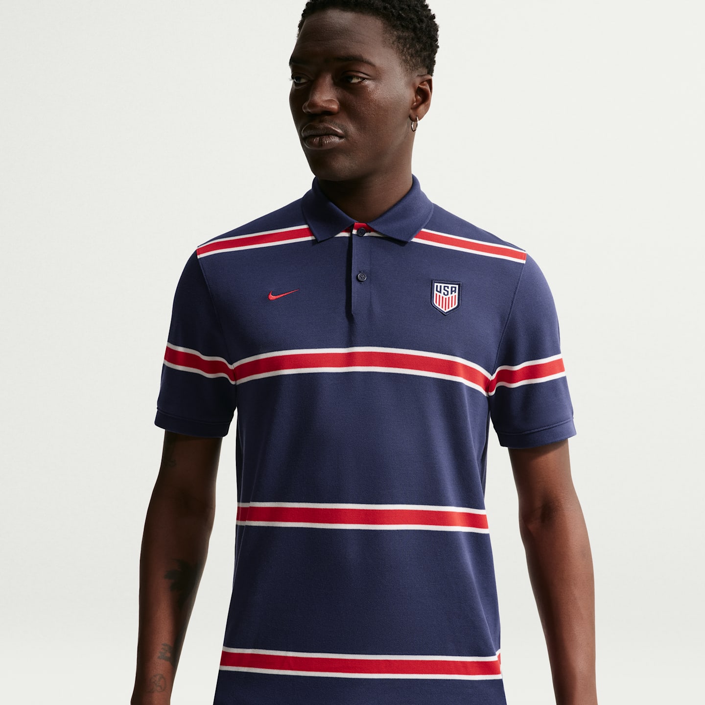 Мужские поло Usmnt The Nike Polo Dri-FIT Soccer Polo, цвет: Тёмно-синий / Молочный
