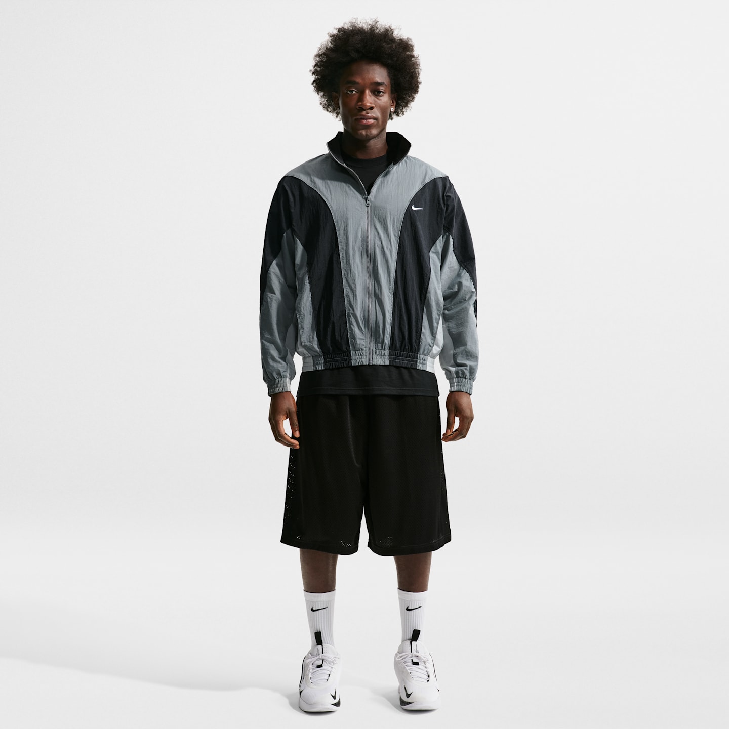 Мужская баскетбольная куртка Nike, цвет: Дымчатый серый / Чёрный — фото 4