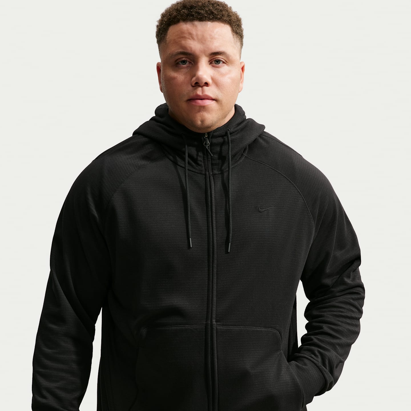 Мужское худи на молнии Nike Primary NanoKnit Therma-FIT, цвет: Чёрный — фото 7
