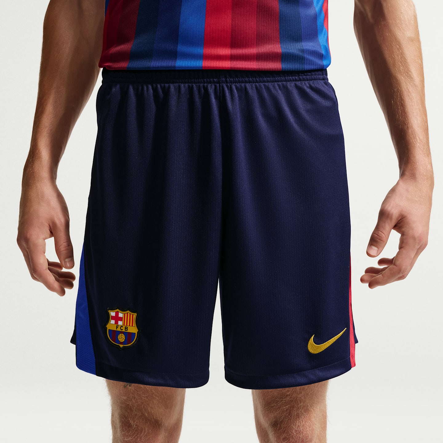 Мужские шорты Nike FC Barcelona 2026/27 Stadium Home Dri-FIT Soccer Replica, цвет: Синий / Красный — фото 2