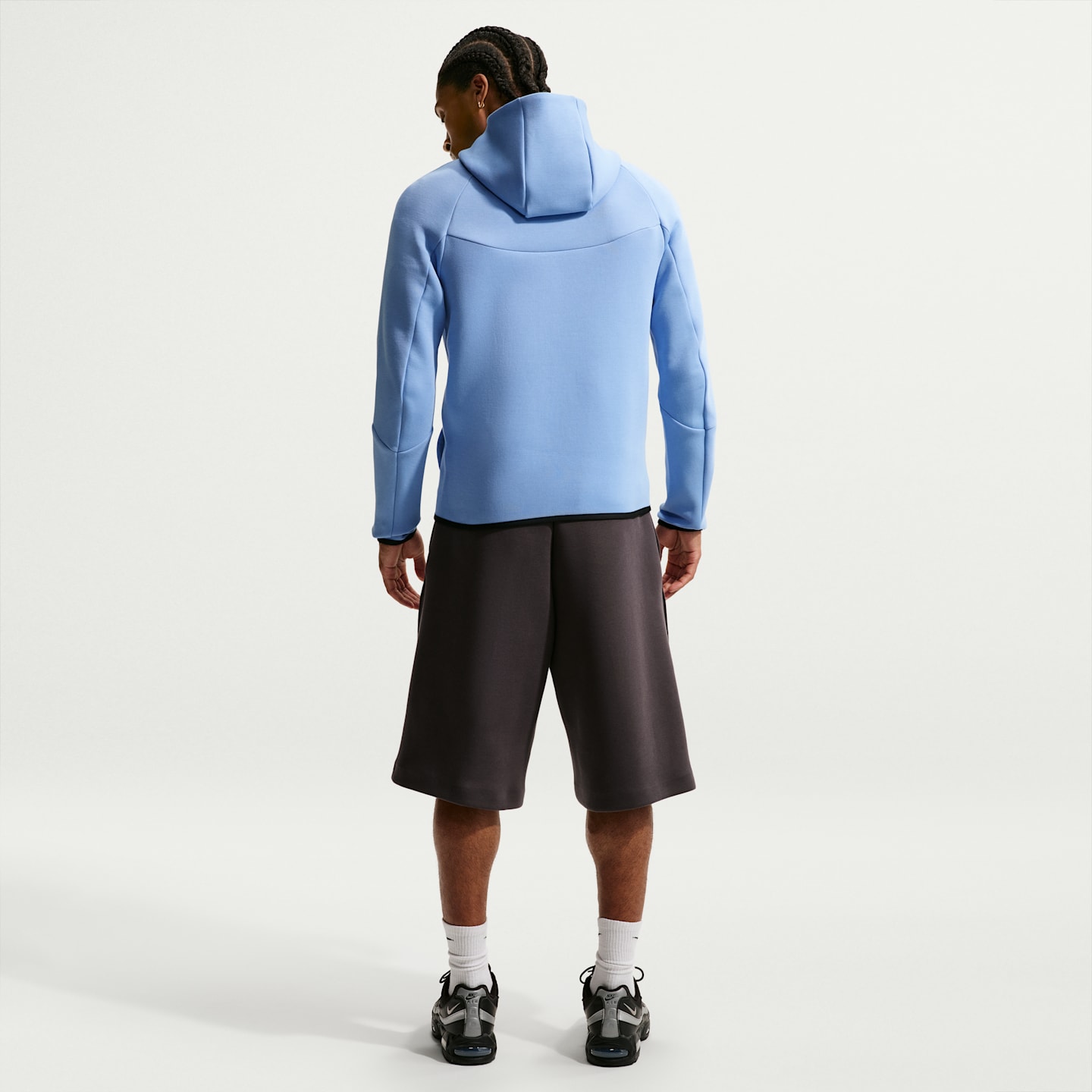 Мужская футбольная худи на молнии Nike Tottenham Hotspur Tech Fleece Windrunner, цвет: Светлый синий / Белый — фото 5