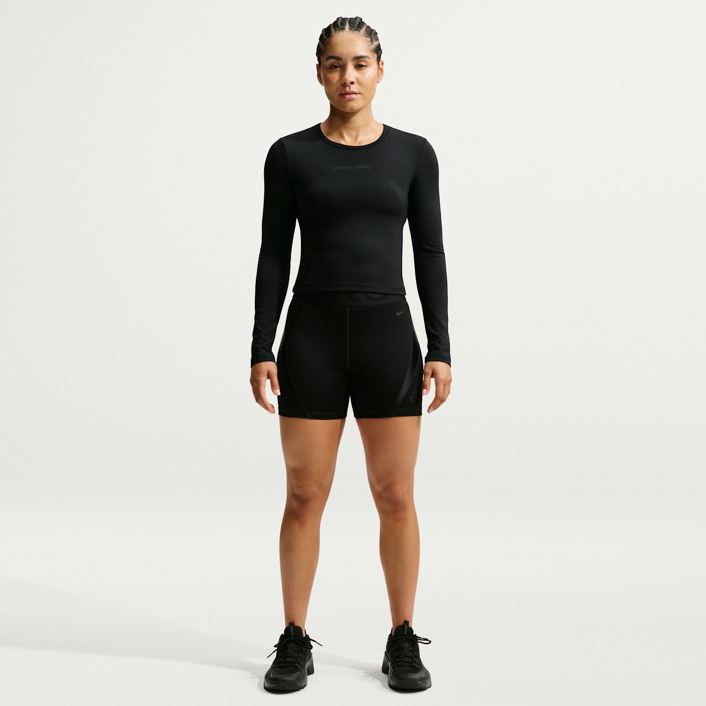 Женский топ Nike Pro Sculpt Dri-FIT с длинным рукавом, цвет: Чёрный — фото 4