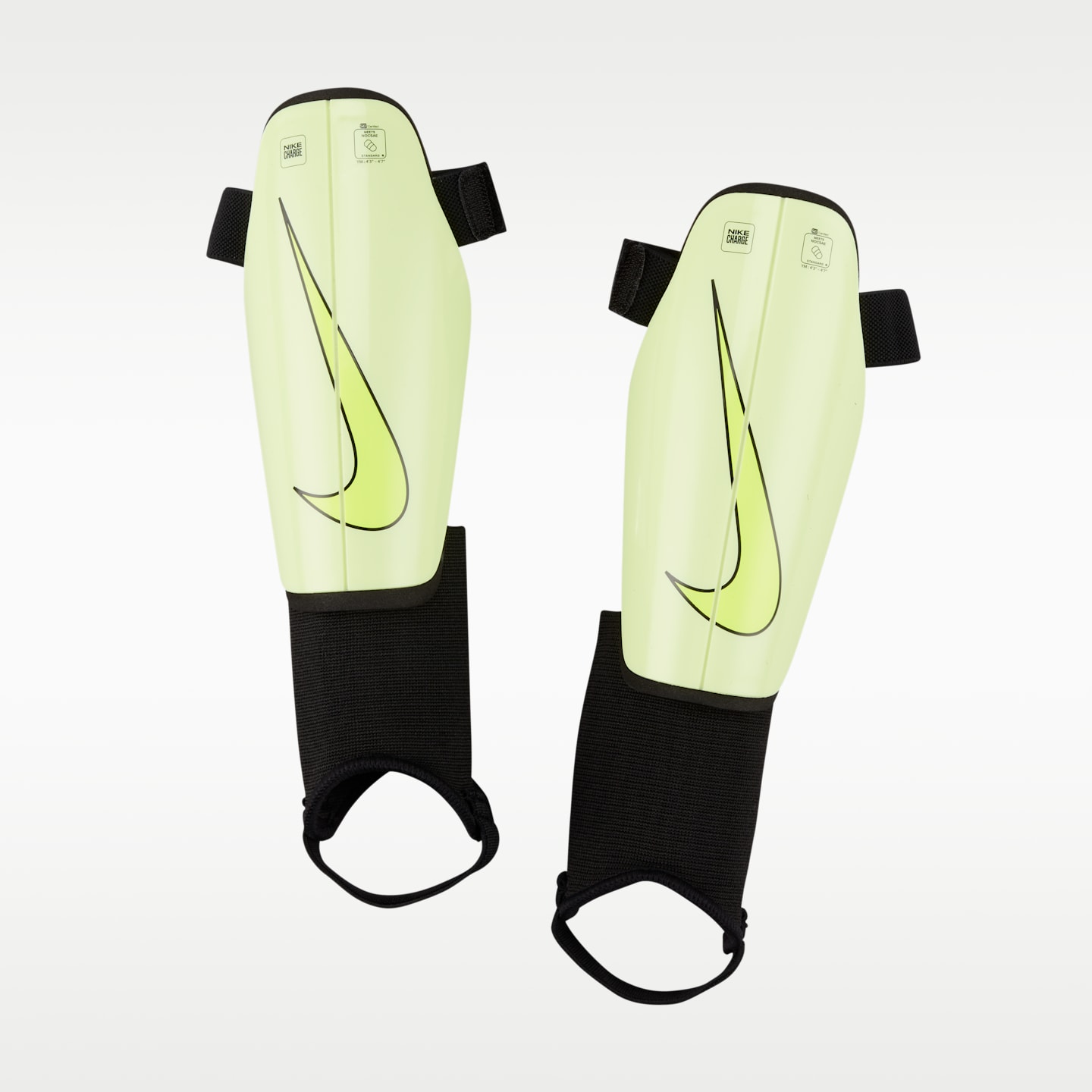 Детские футбольные щитки Nike Charge, цвет: Кислотно-жёлтый / Чёрный — фото 1