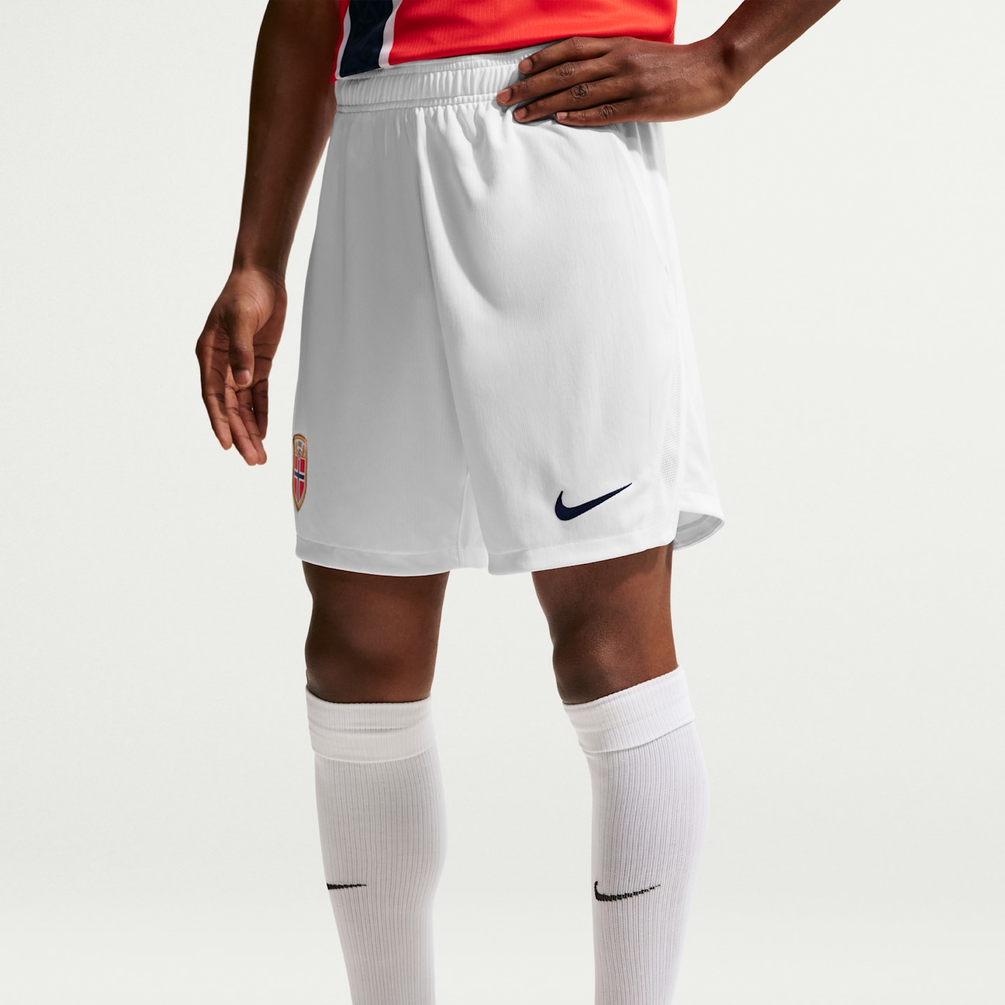Мужские футбольные шорты Nike Norway 2026 Stadium Home Dri-FIT, реплика, цвет: Белый / Синий — фото 2