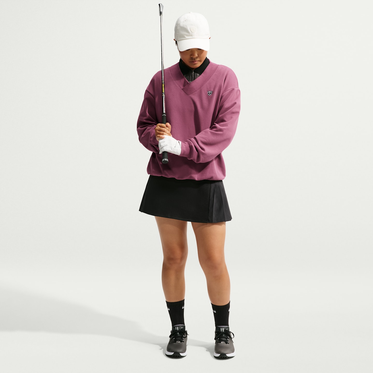 Женский топ Nike Fairway Fresh Dri-FIT Fleece Golf Top, цвет: Розовый дымчатый / Белый — фото 4