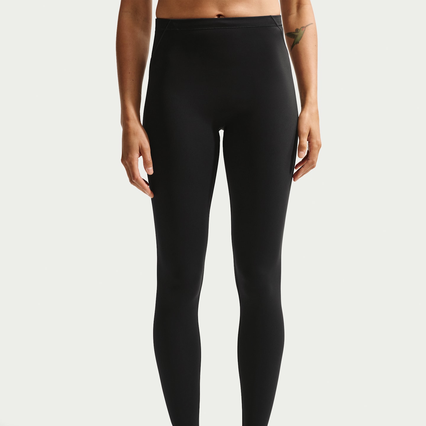 Женские легинсы NikeSKIMS Matte с высокой талией и стременами, цвет: Обсидиановый — фото 2