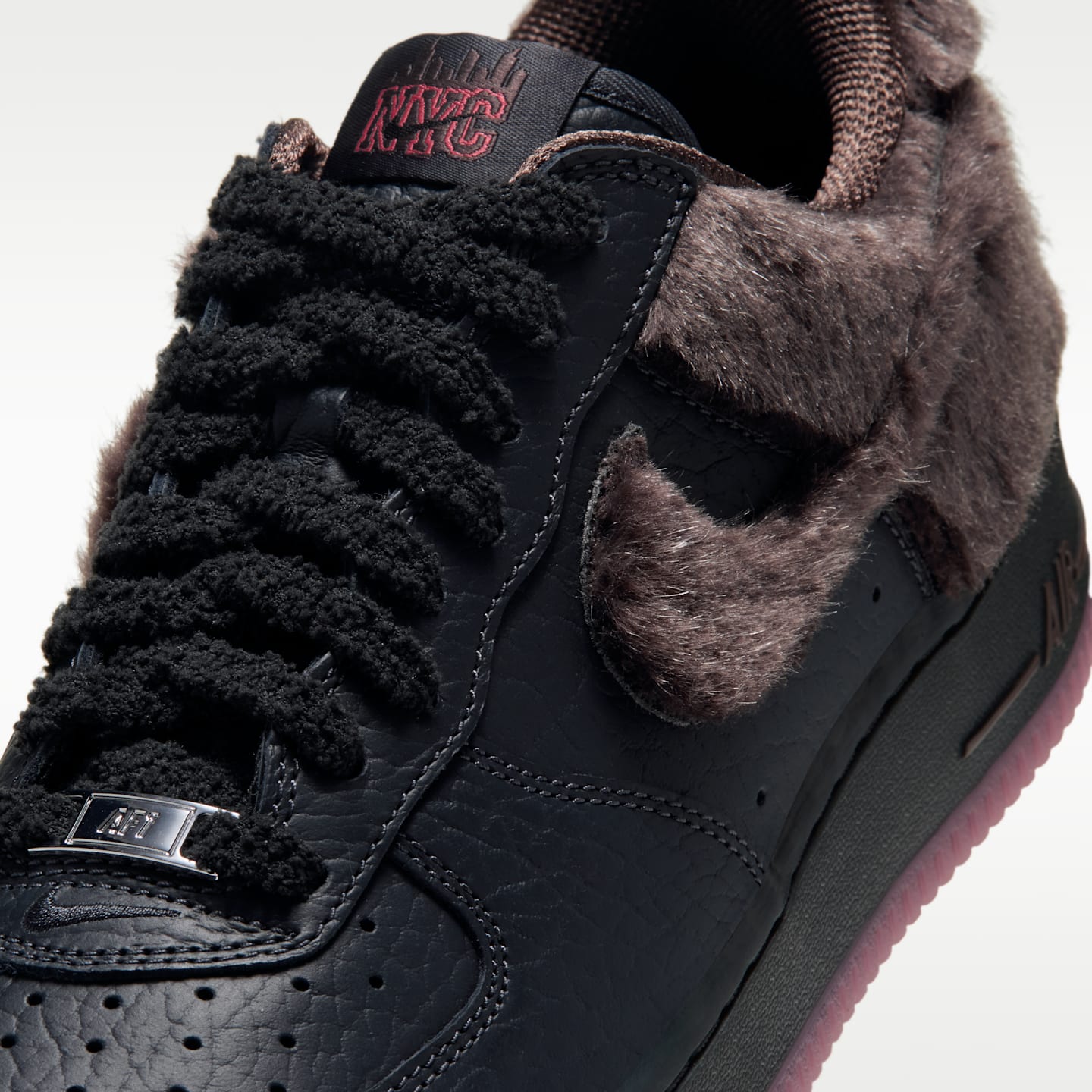 Мужские кроссовки Nike Air Force 1 Low Retro Halloween, цвет: Коричневый / Чёрный — фото 7