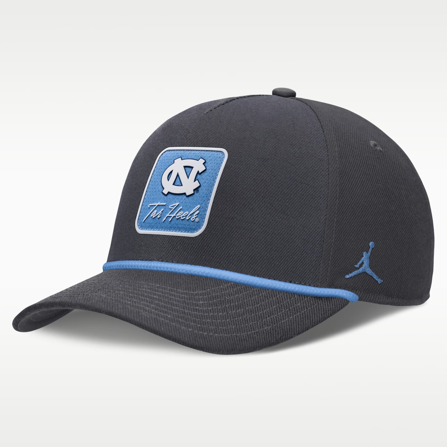 Мужская бейсболка Jordan Brand North Carolina Primetime Rise Dri-FIT регулируемая, цвет: Антрацитовый — фото 1