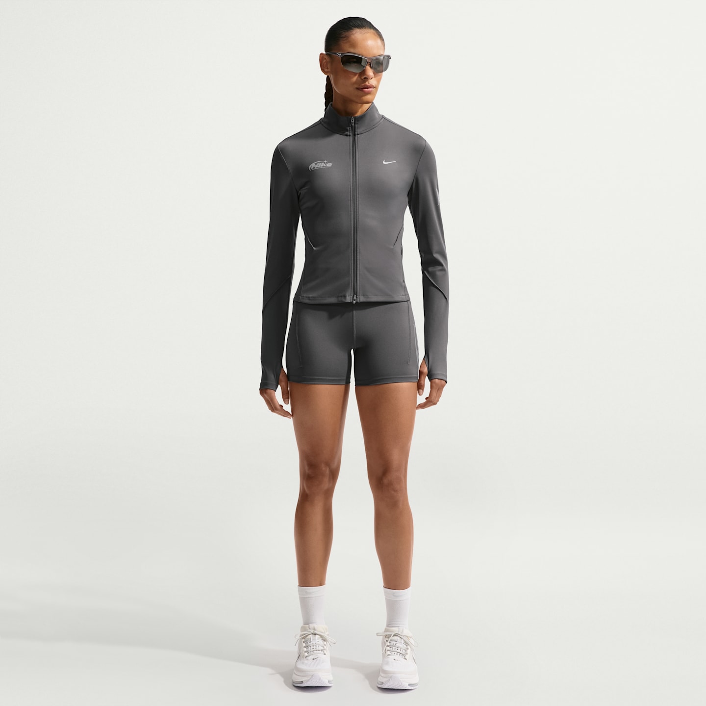 Женский топ Nike Swift Dri-FIT Full-Zip Mid-Layer Running Top, цвет: Средний пепельный — фото 4