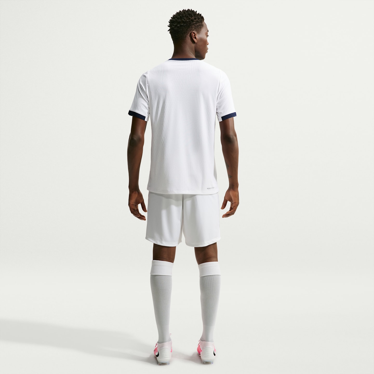 Мужской топ Nike Paris Saint-Germain 2026/27 Match Away Aero-FIT Soccer Authentic Jersey, цвет: Белый / Тёмно-синий — фото 5