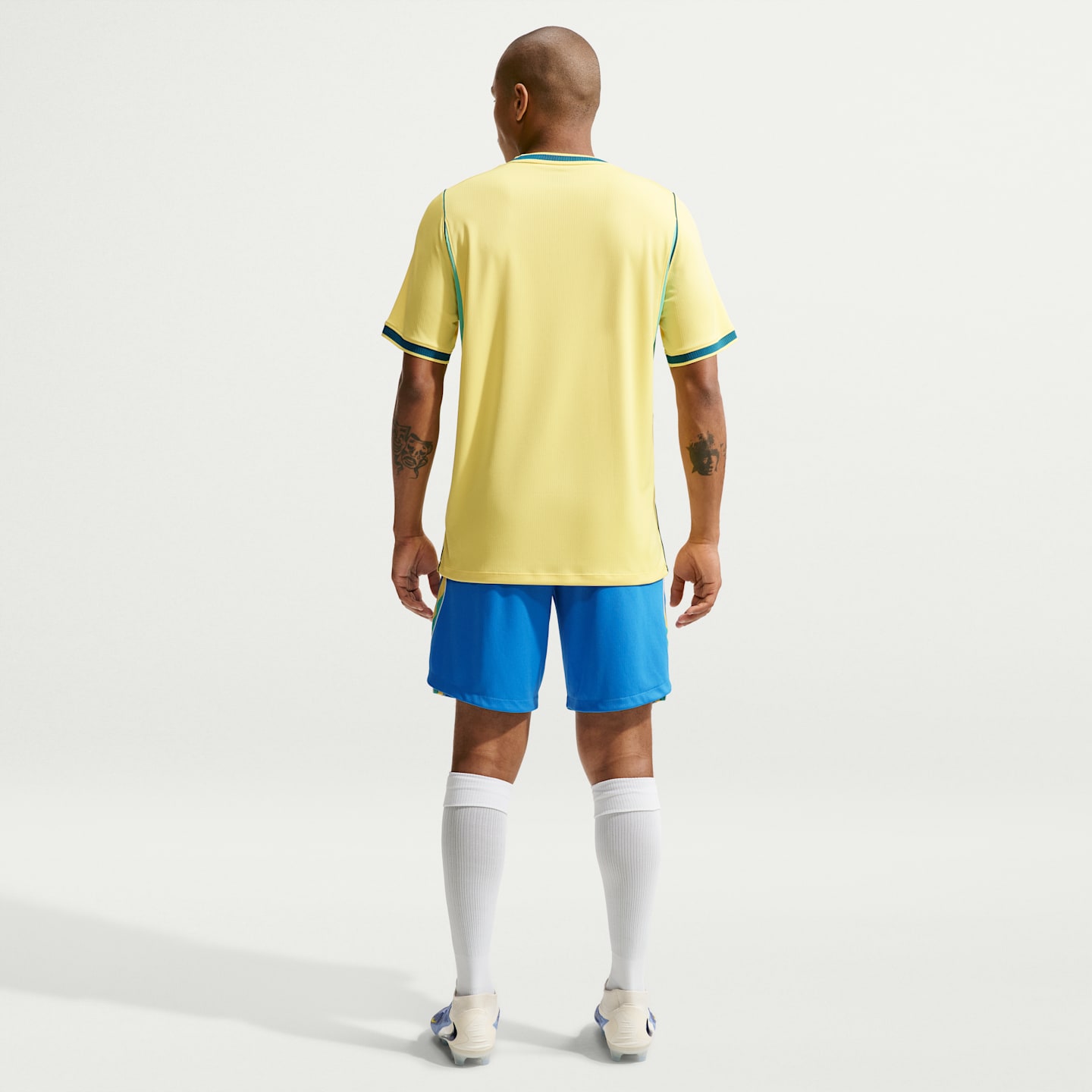 Мужские футбольные шорты Nike Brazil 2026 Stadium Home Dri-FIT Replica, цвет: Светлый синий / Белый — фото 5