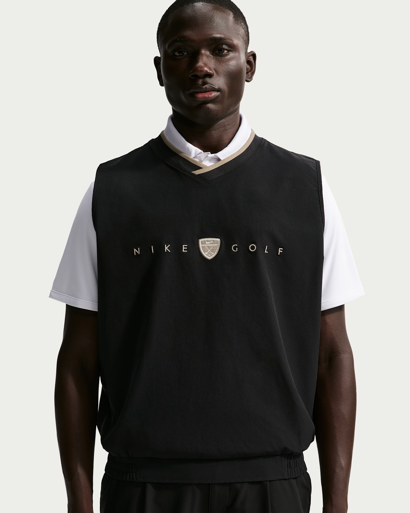 Мужской ветрозащитный жилет для гольфа Nike Fairway Fresh Dri-FIT оверсайз, цвет: Чёрный — фото 6