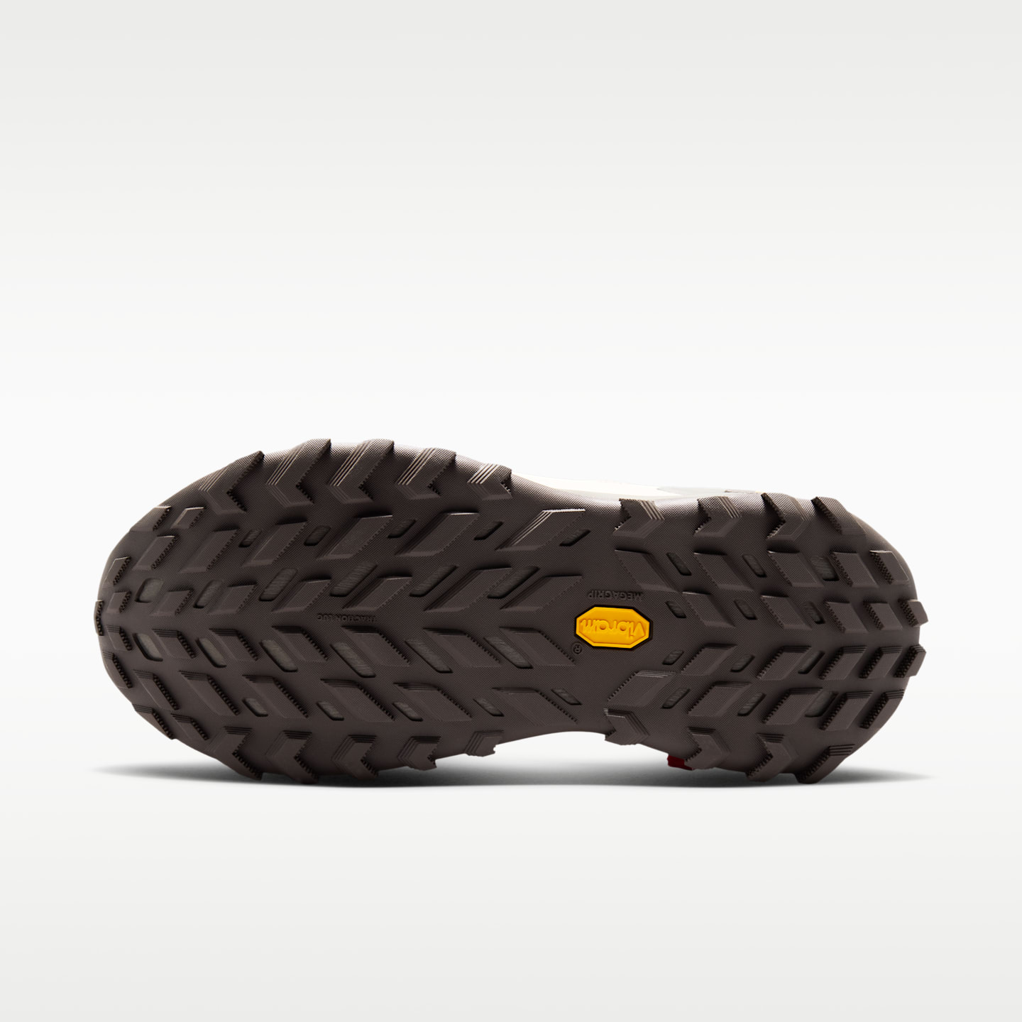 Женские кроссовки Nike ACG Zegama Hike Hiking, цвет: Кремовый / Коричневый — фото 2