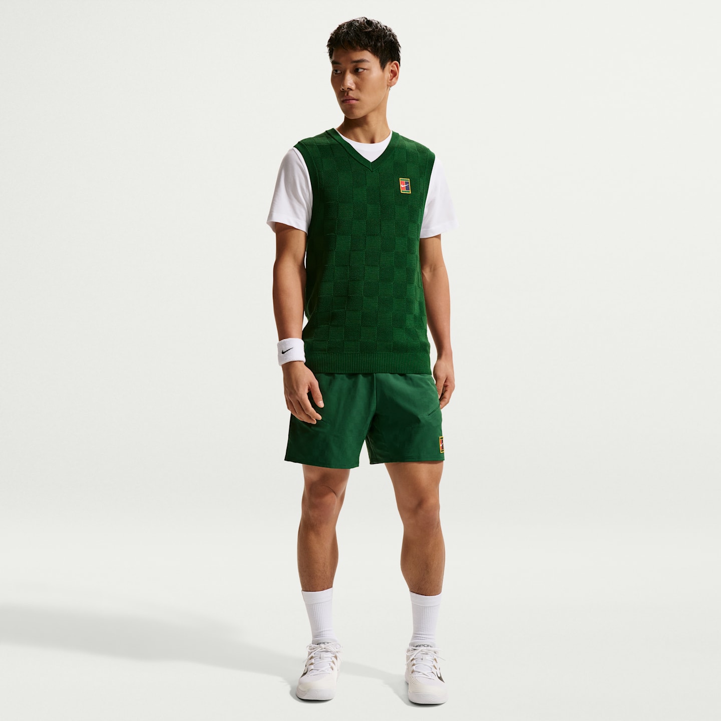 Мужской теннисный жилет-свитер NikeCourt Slam, цвет: Зелёный — фото 4