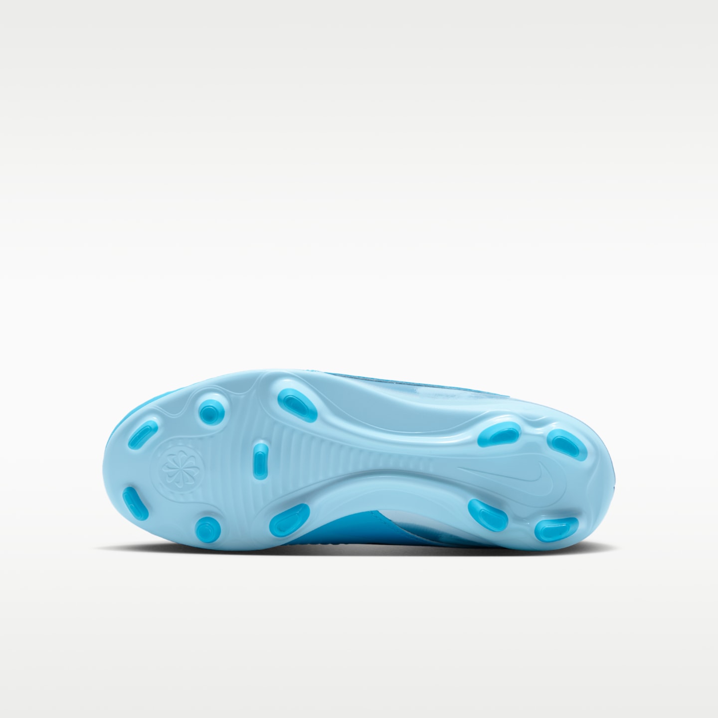 Детские кроссовки Nike Jr. Phantom 6 Low Club Turf Soccer, цвет: Синий — фото 2